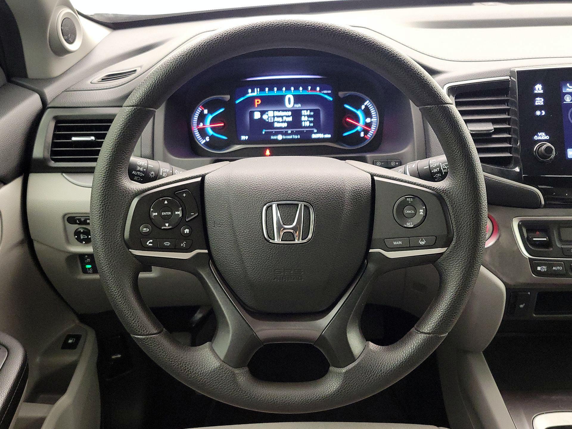 Thumbnail: 2019 Honda Pilot - 10