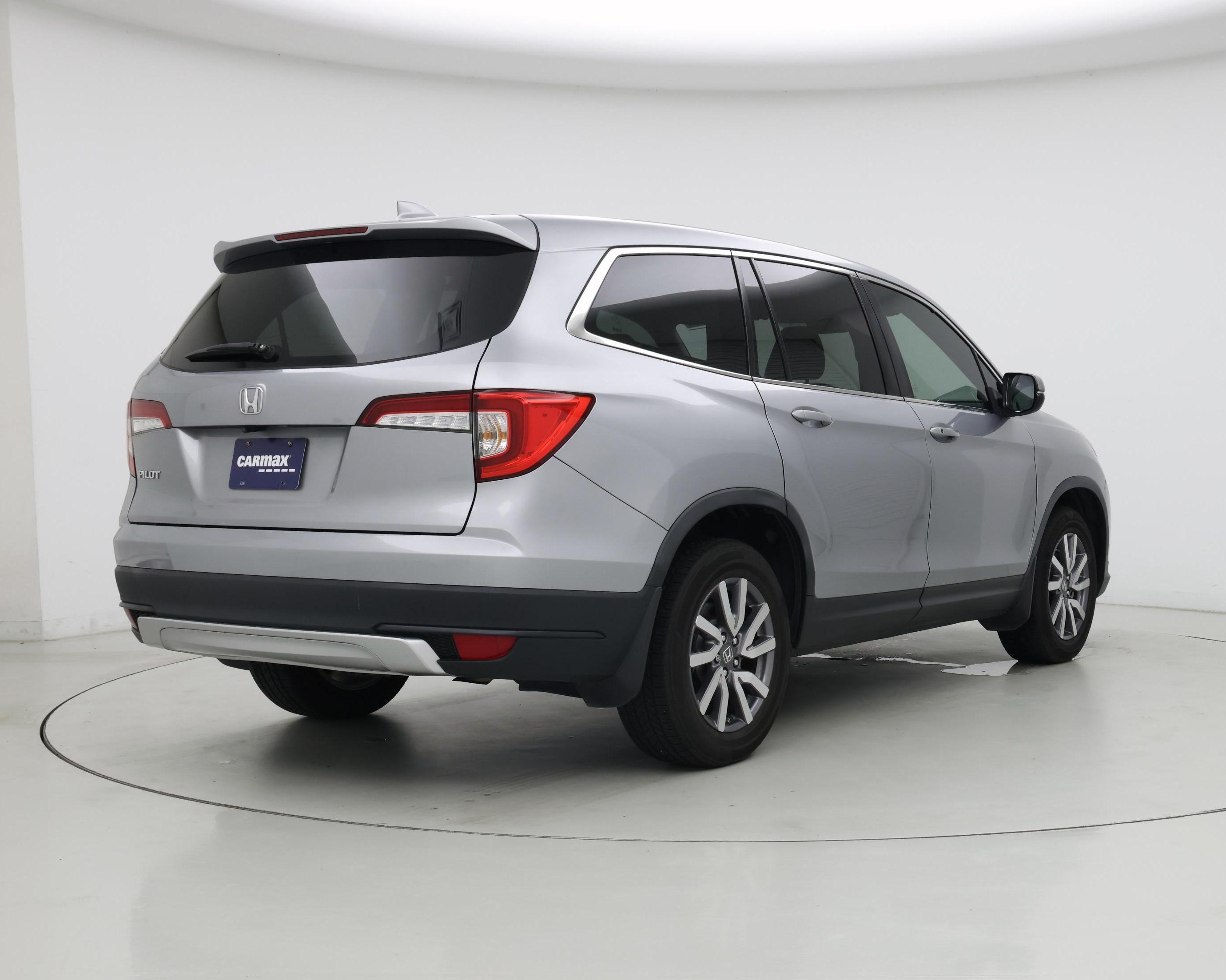 Thumbnail: 2019 Honda Pilot - 8