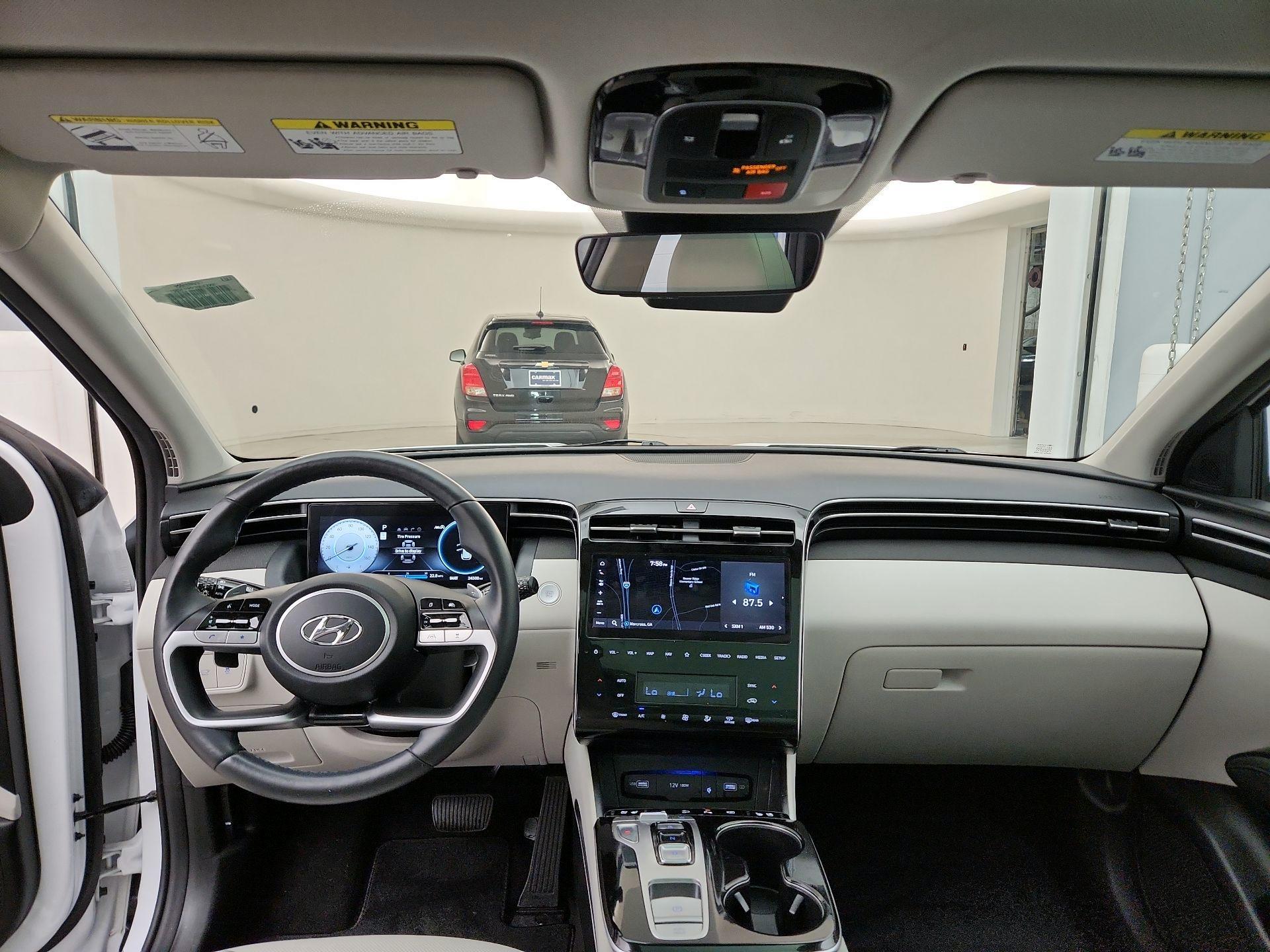 Thumbnail: 2022 Hyundai Tucson - 9
