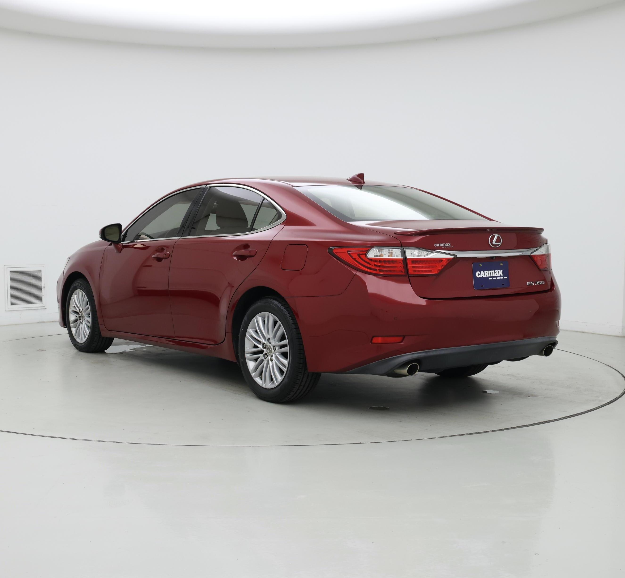 Thumbnail: 2015 Lexus ES - 2