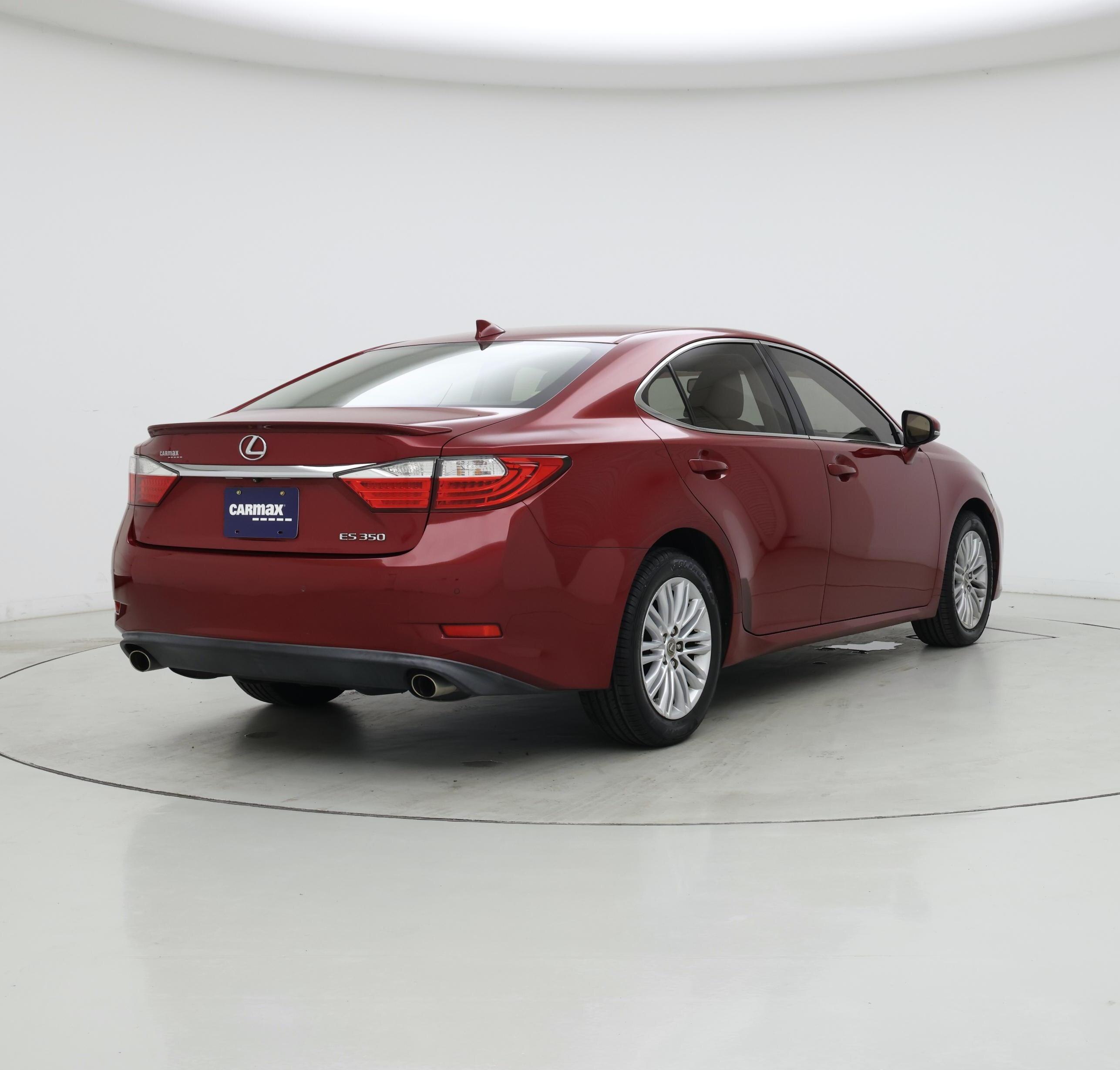 Thumbnail: 2015 Lexus ES - 8