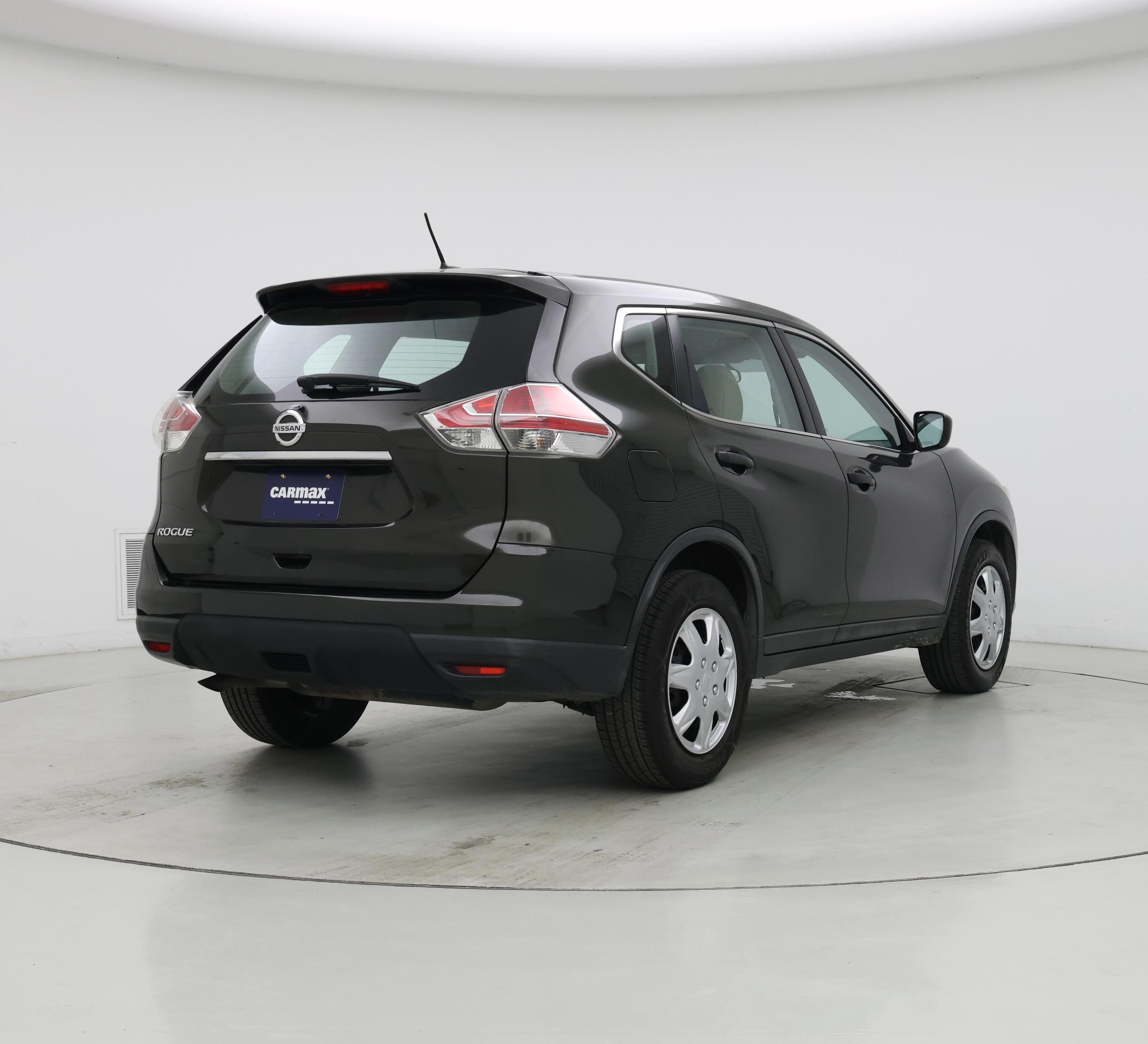Thumbnail: 2016 Nissan Rogue - 8