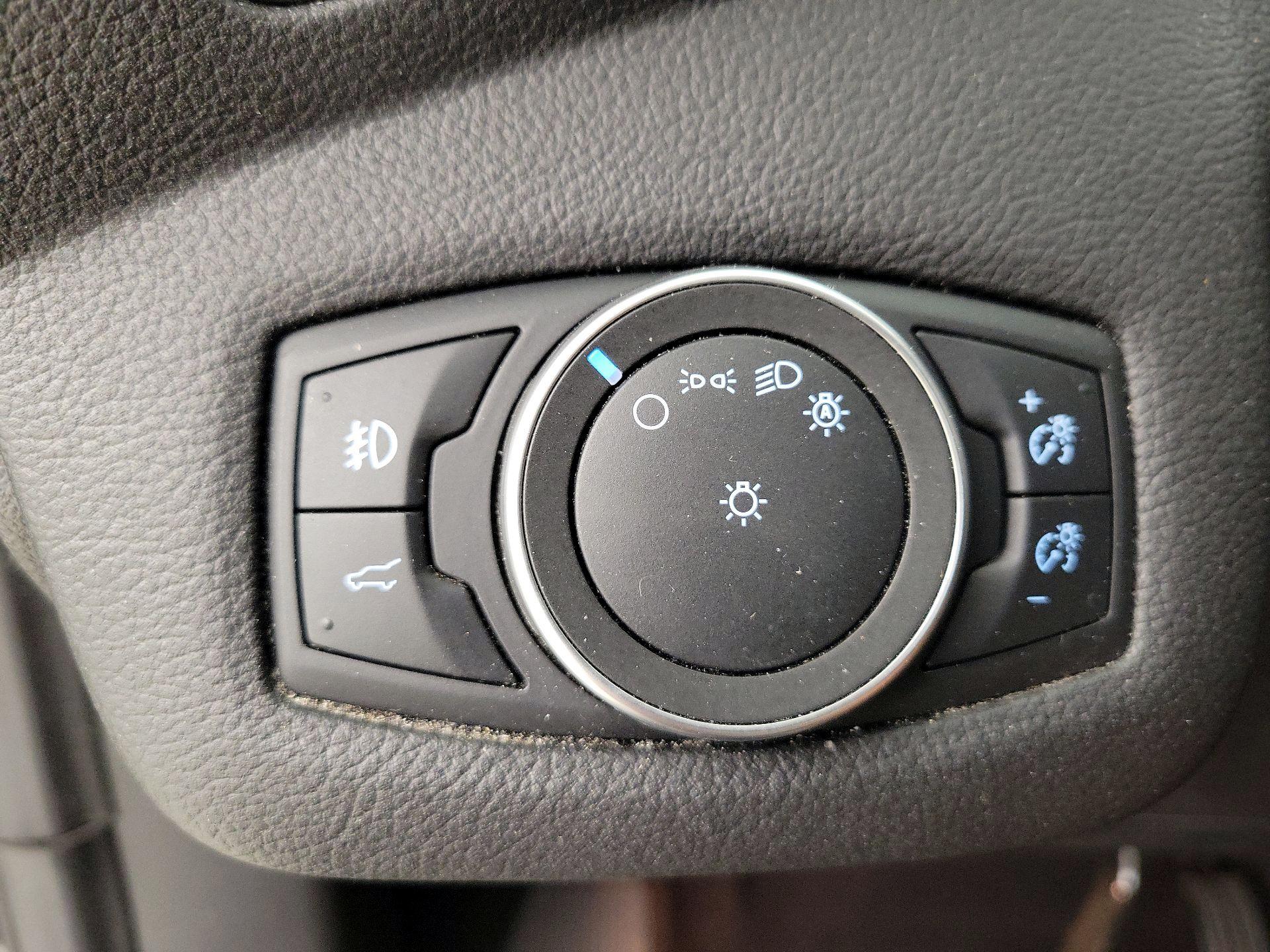 Thumbnail: 2019 Ford Escape - 13