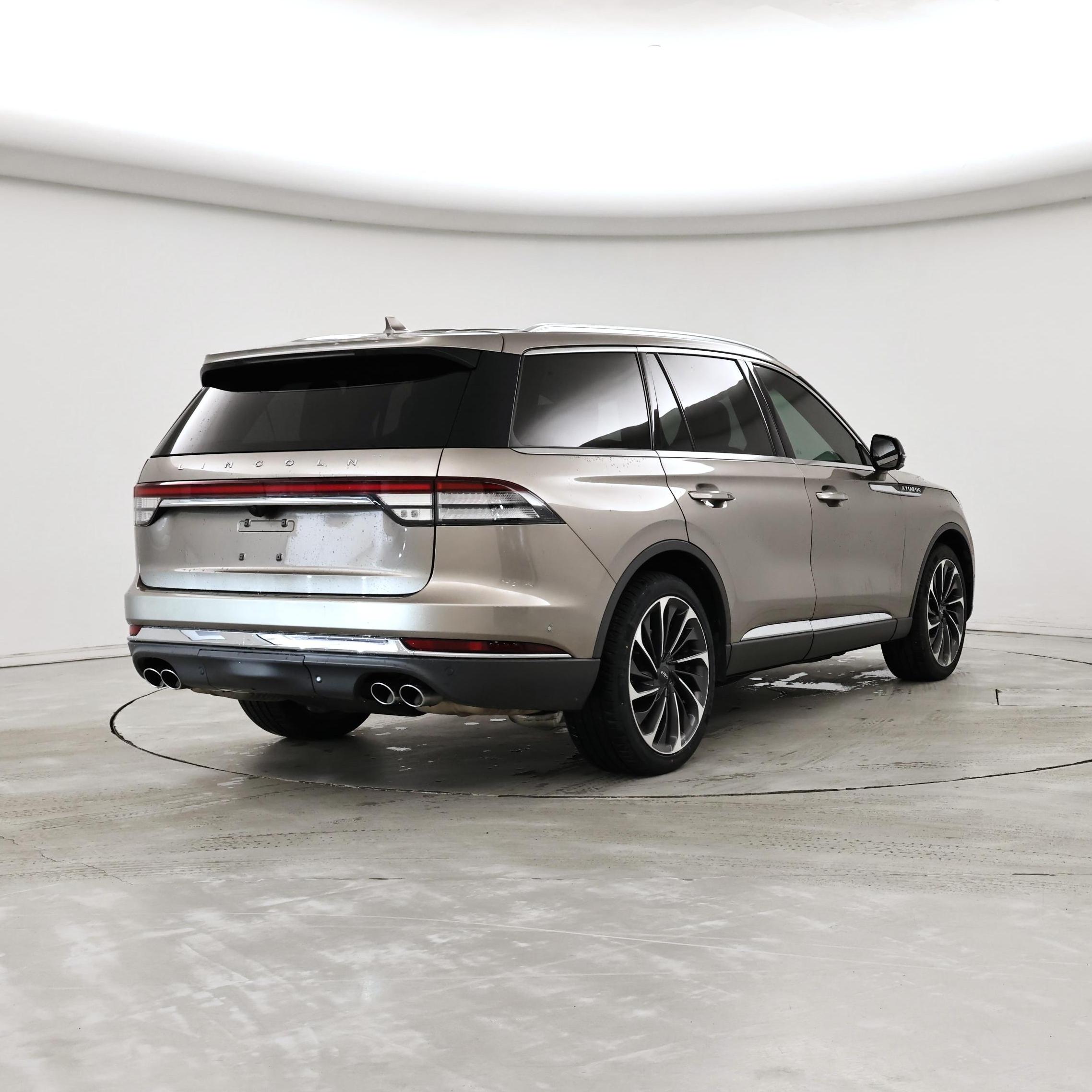 Thumbnail: 2020 Lincoln Aviator - 8