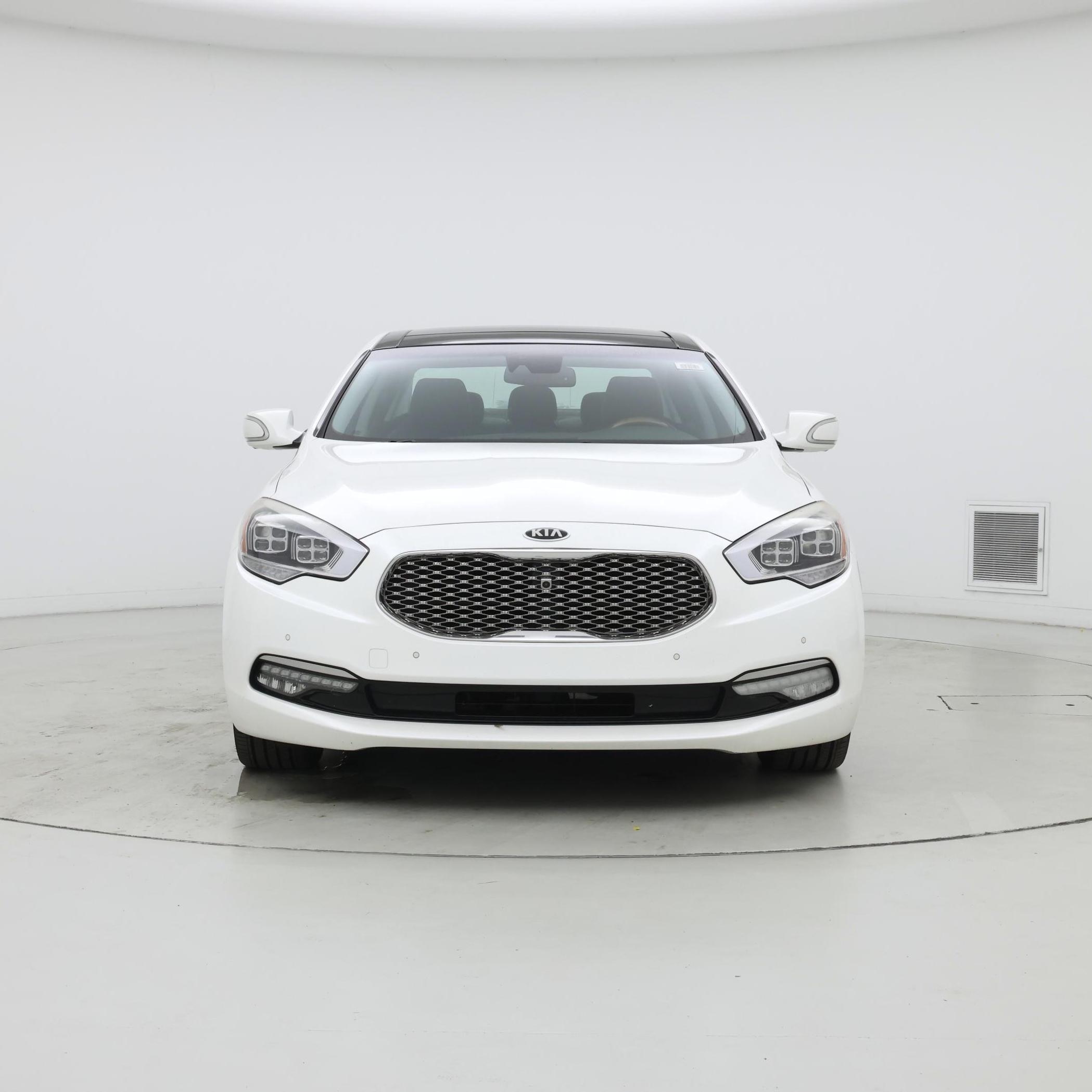 Thumbnail: 2016 Kia K900 - 5