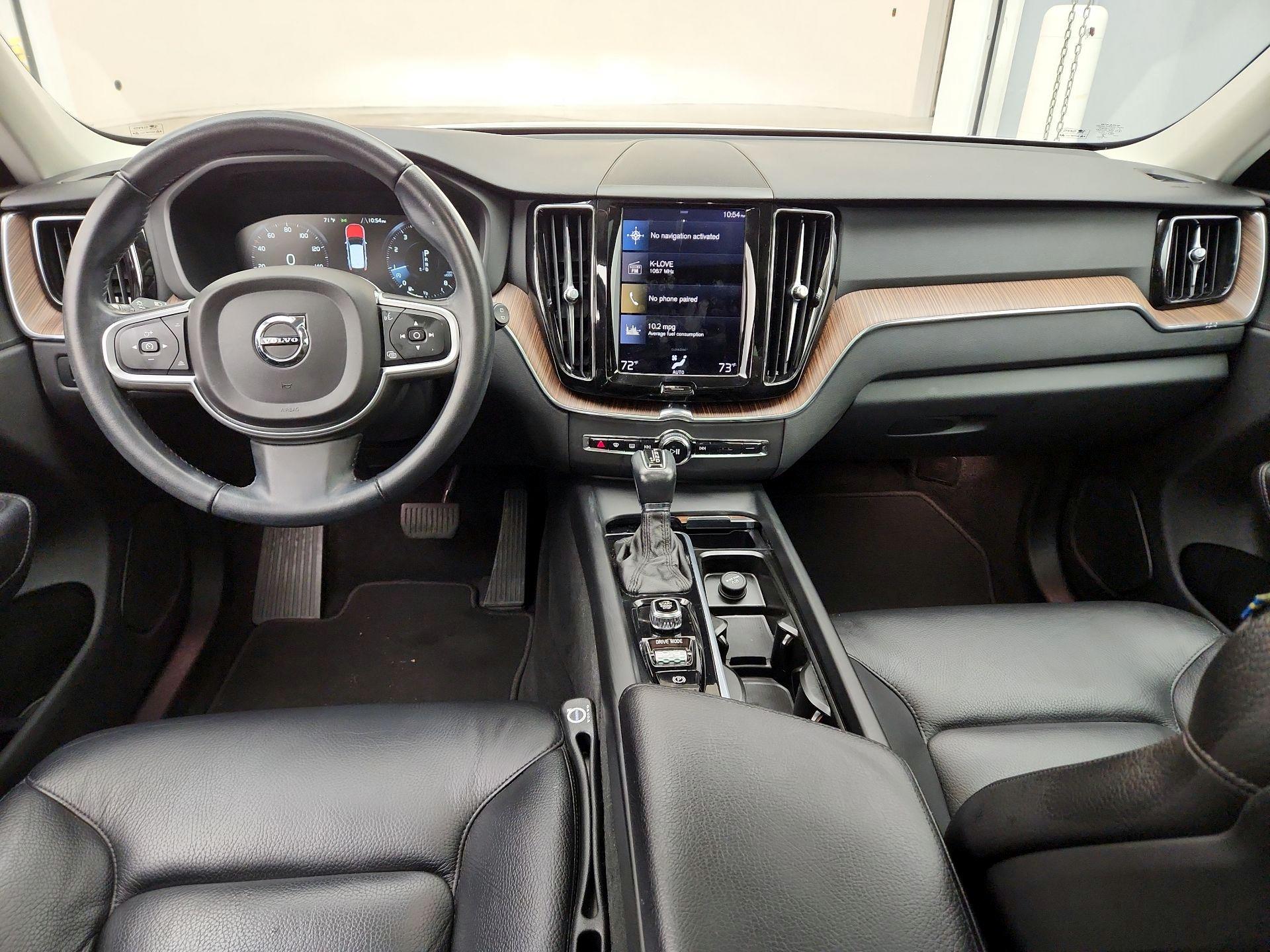 Thumbnail: 2021 Volvo XC60 - 9