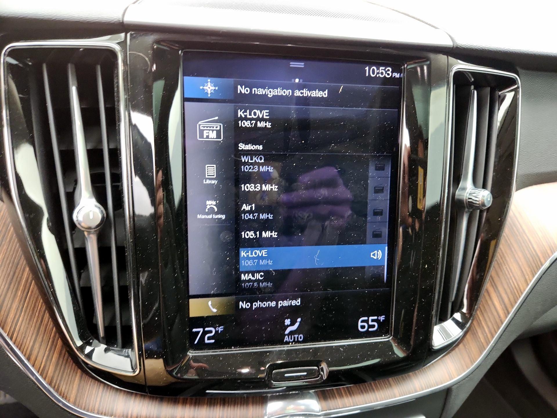 Thumbnail: 2021 Volvo XC60 - 16