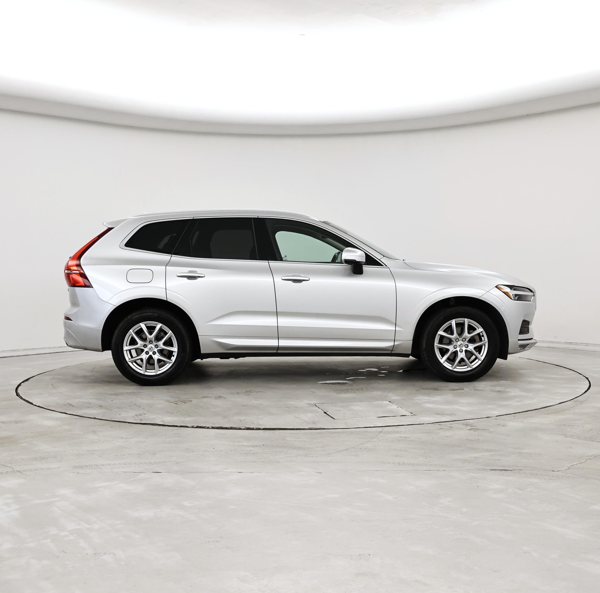 Thumbnail: 2021 Volvo XC60 - 7