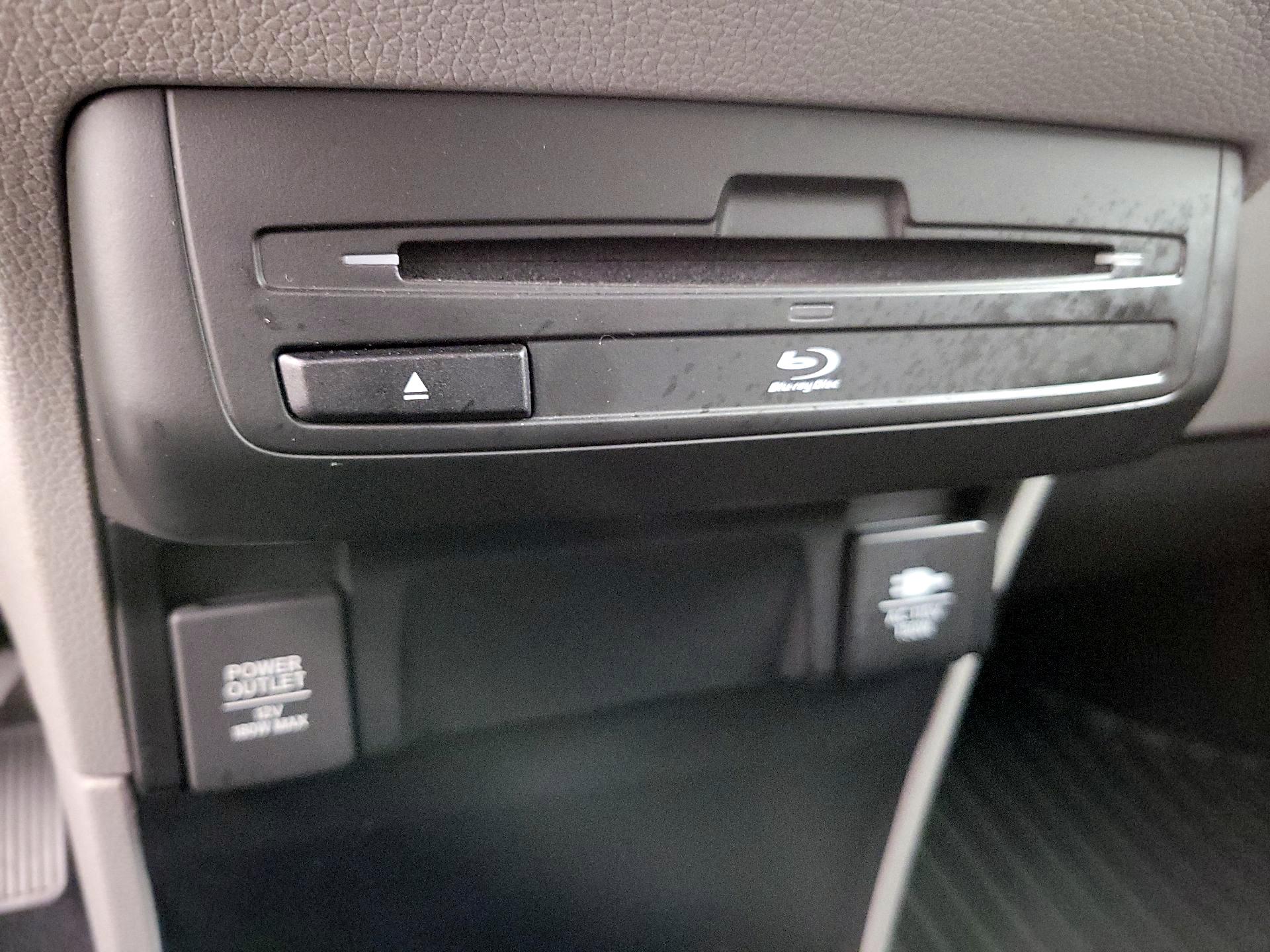 Thumbnail: 2019 Honda Odyssey - 19