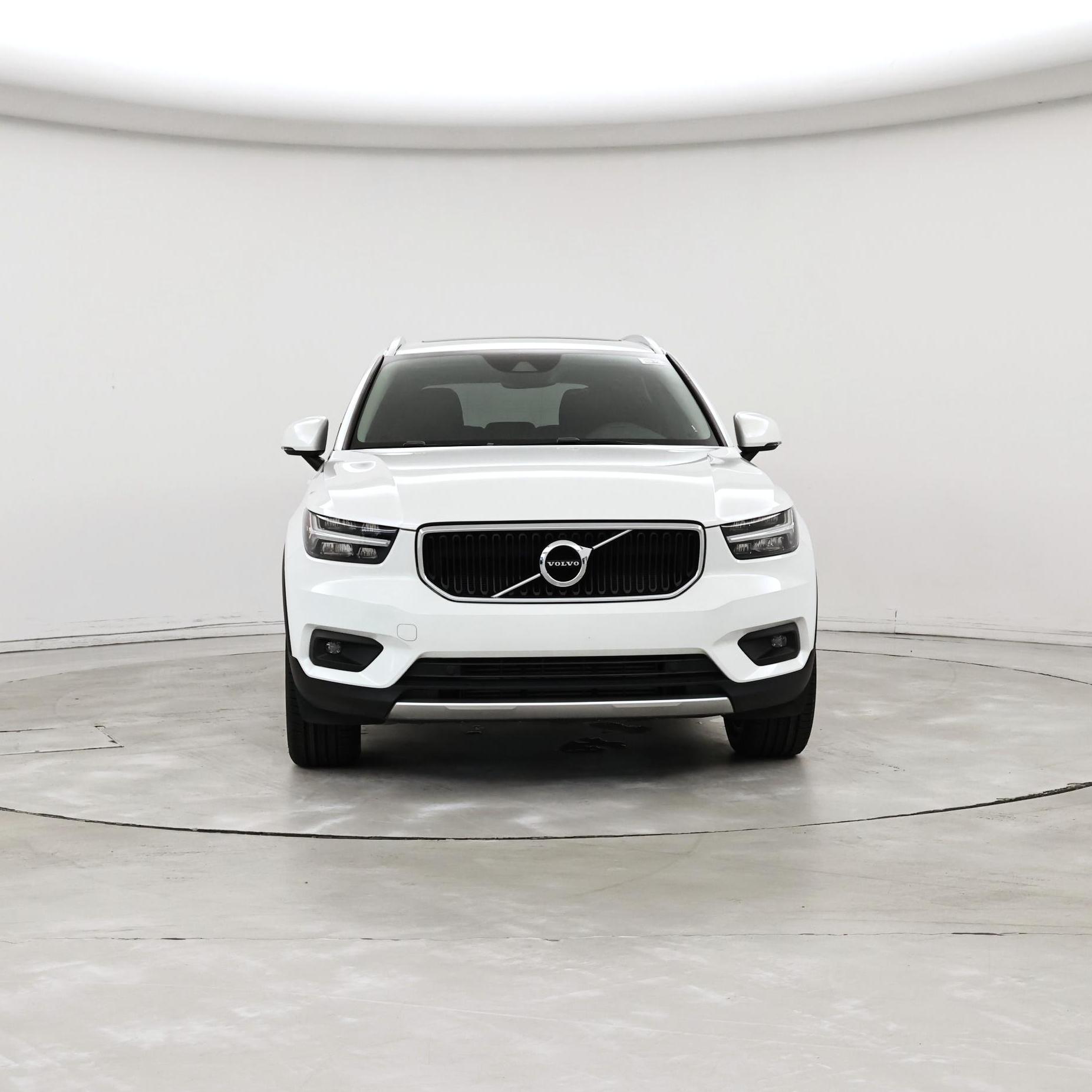 Thumbnail: 2021 Volvo XC40 - 5