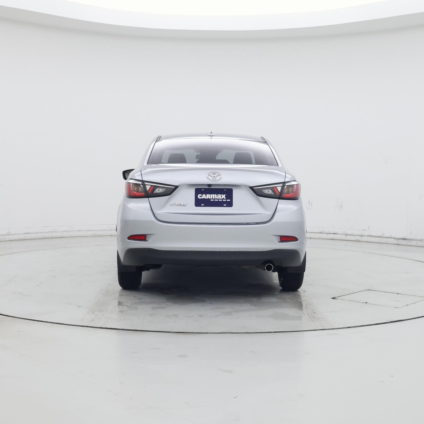 Thumbnail: 2019 Toyota Yaris - 6
