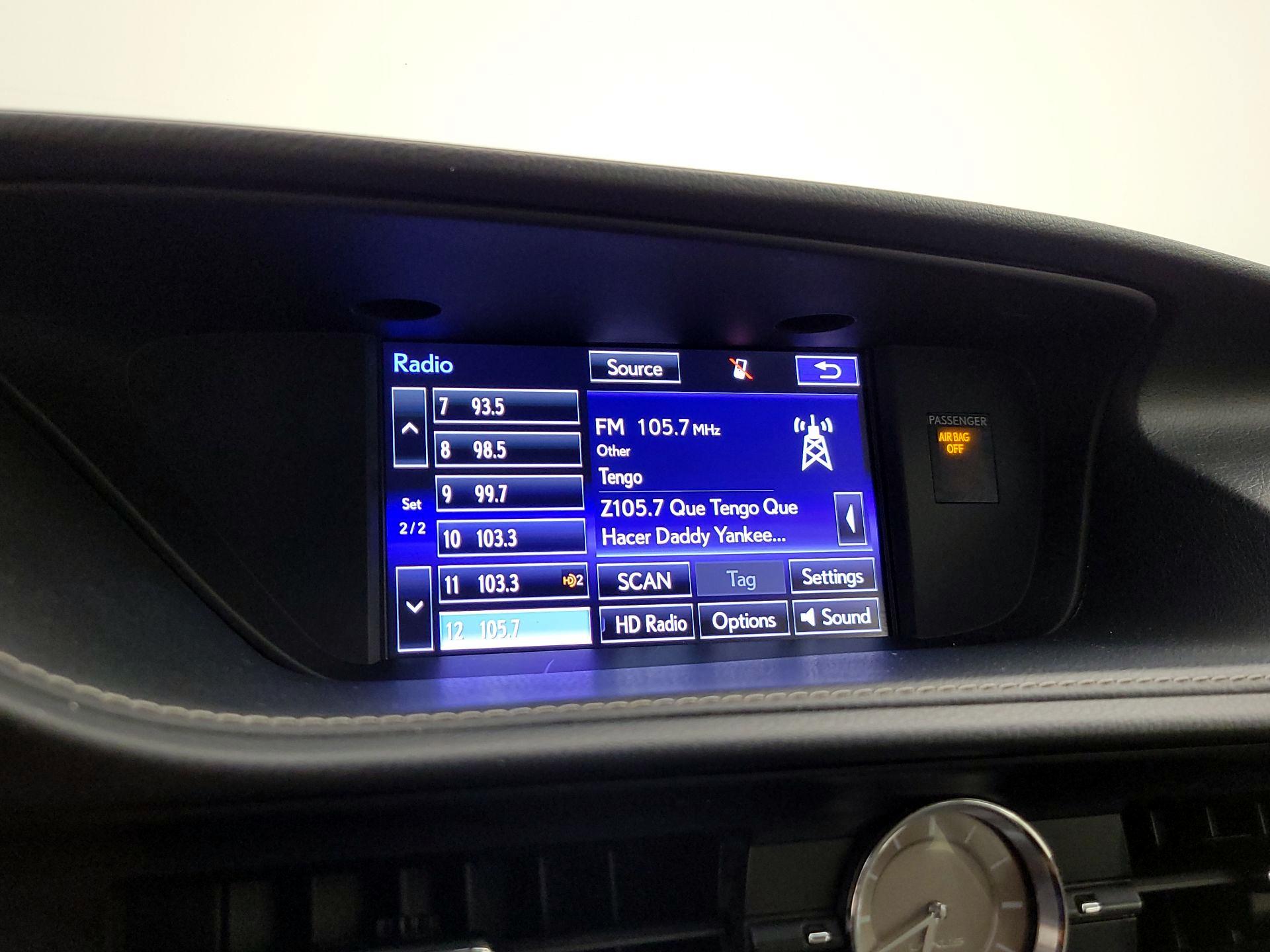 Thumbnail: 2015 Lexus ES - 16