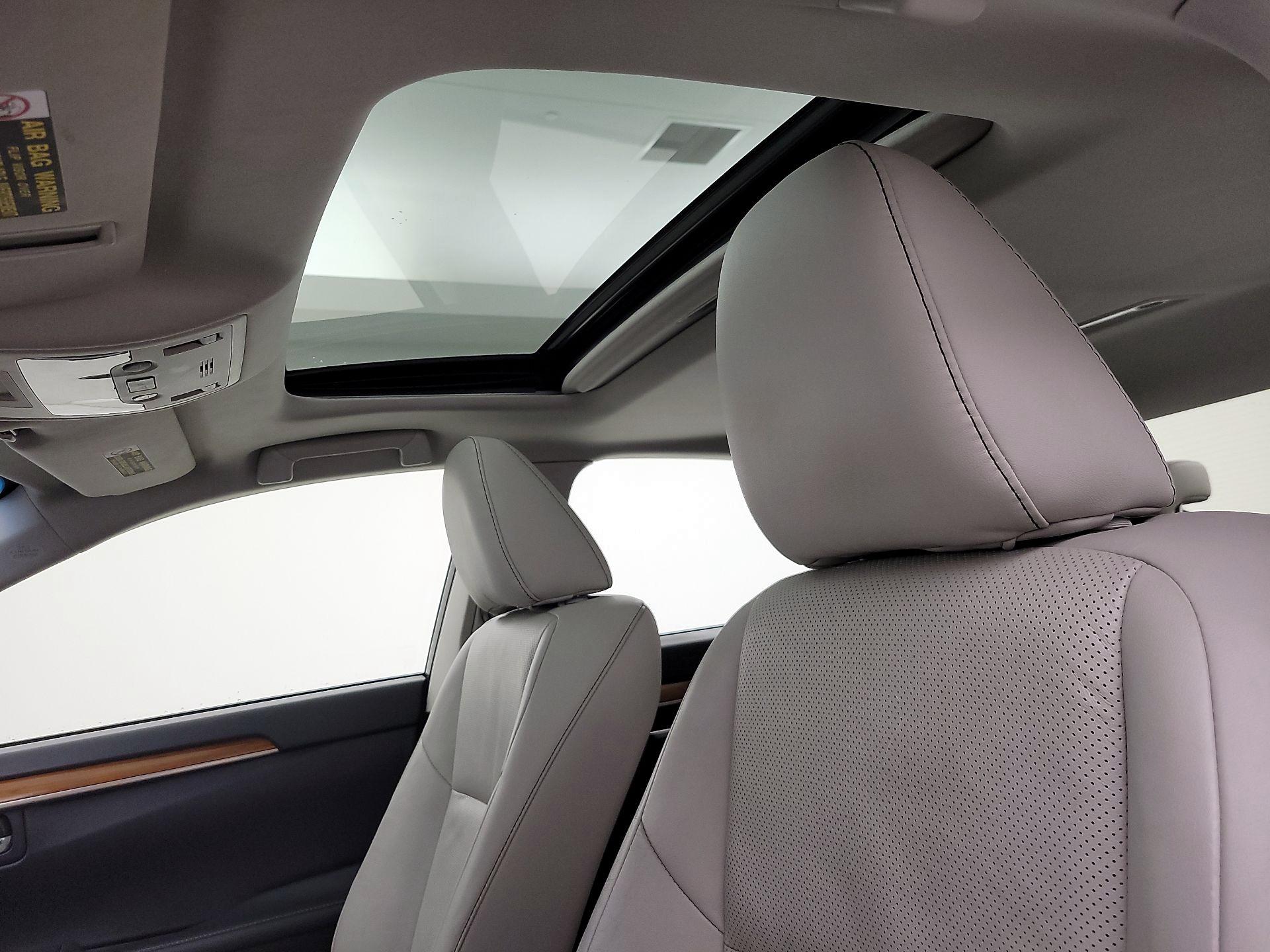 Thumbnail: 2015 Lexus ES - 20