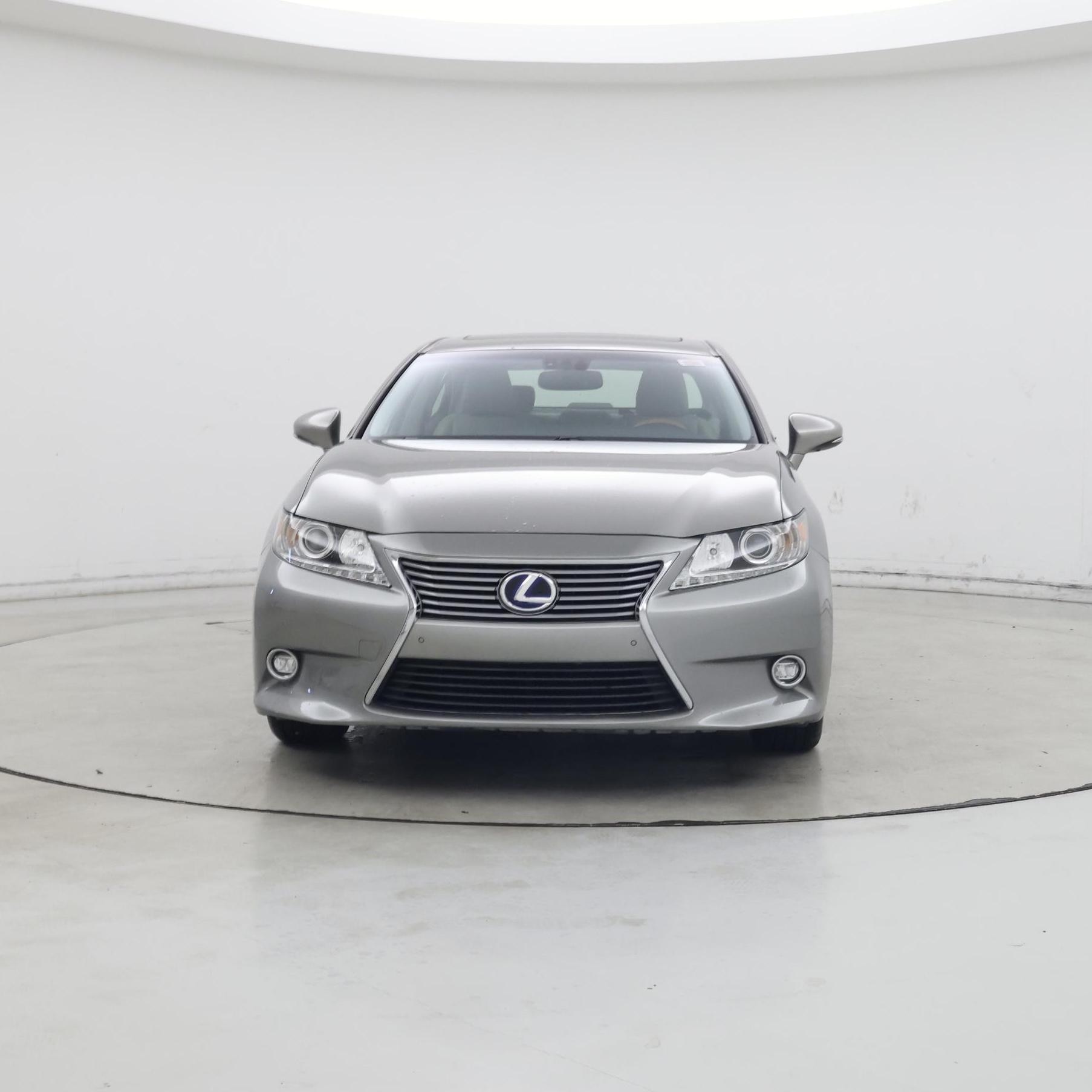 Thumbnail: 2015 Lexus ES - 5