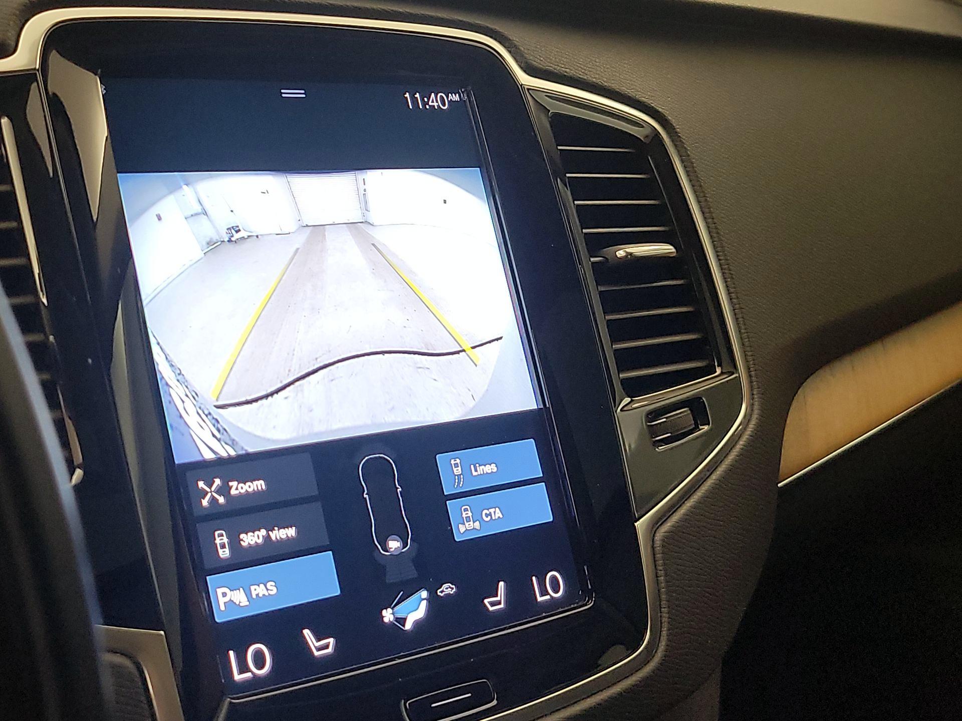 Thumbnail: 2021 Volvo XC90 - 15
