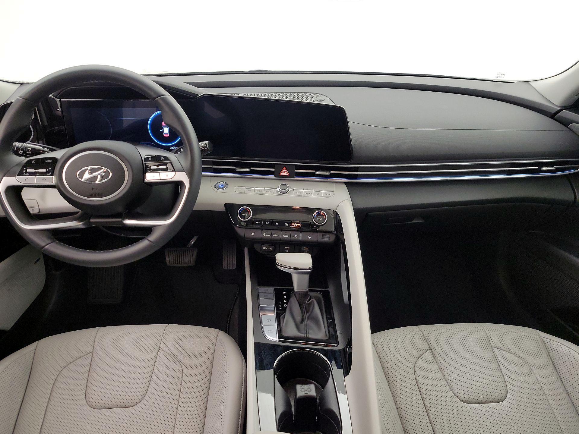 Thumbnail: 2023 Hyundai Elantra - 9