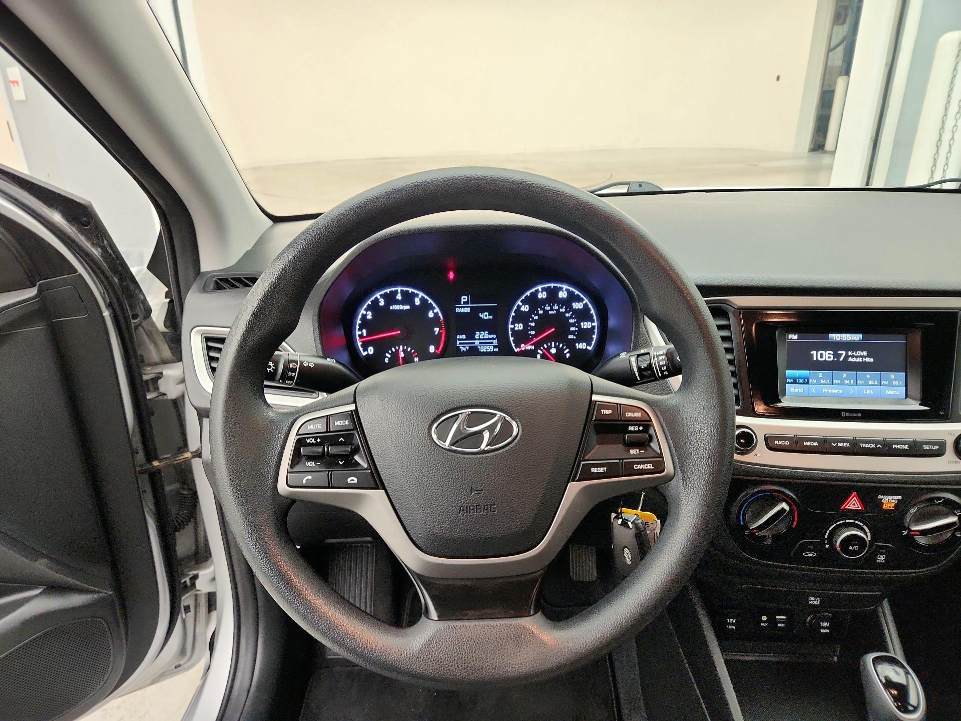 Thumbnail: 2019 Hyundai Accent - 10