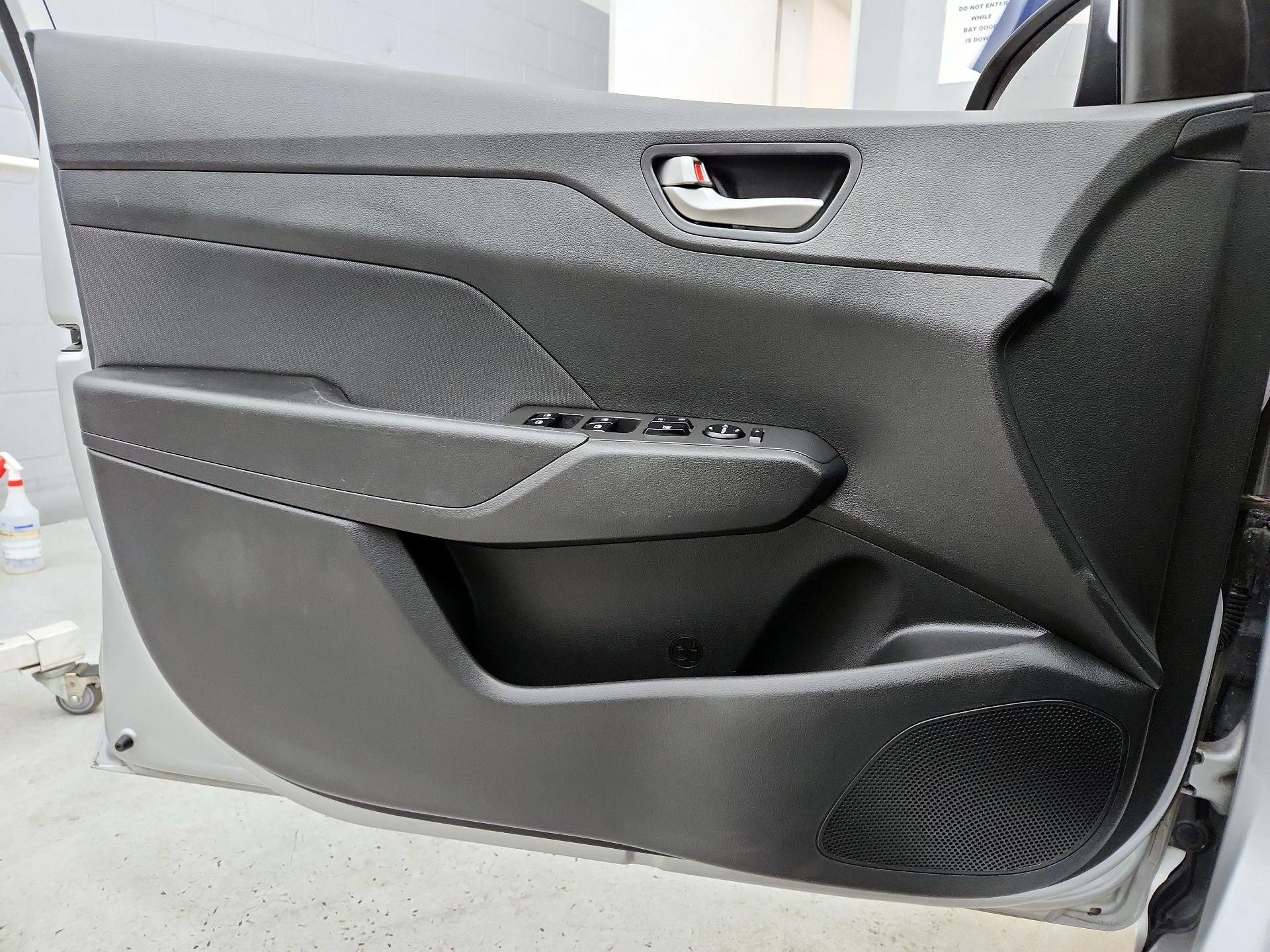 Thumbnail: 2019 Hyundai Accent - 12