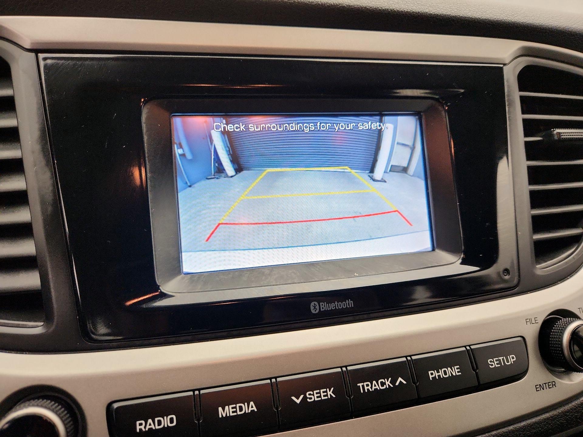Thumbnail: 2019 Hyundai Accent - 14