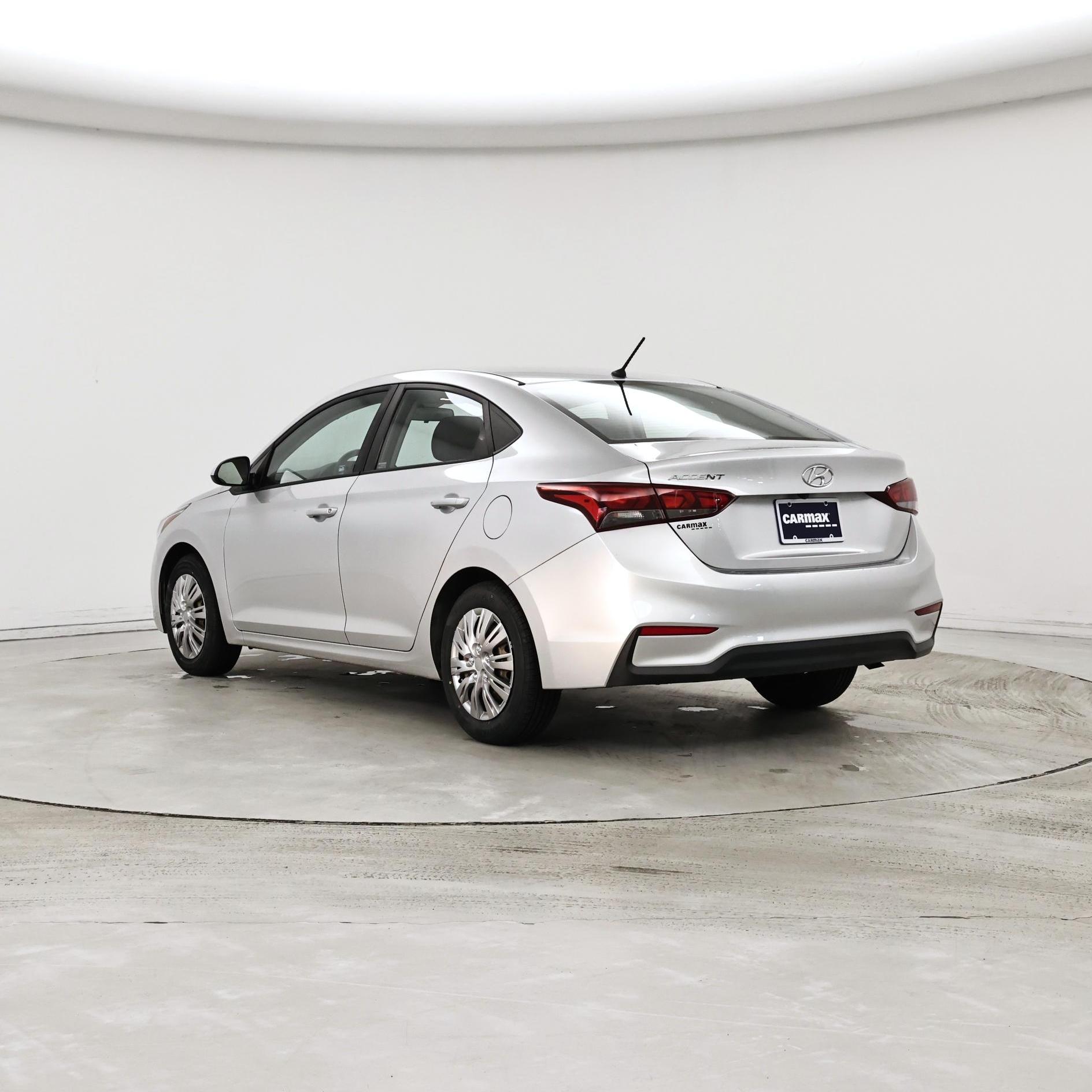 Thumbnail: 2019 Hyundai Accent - 2