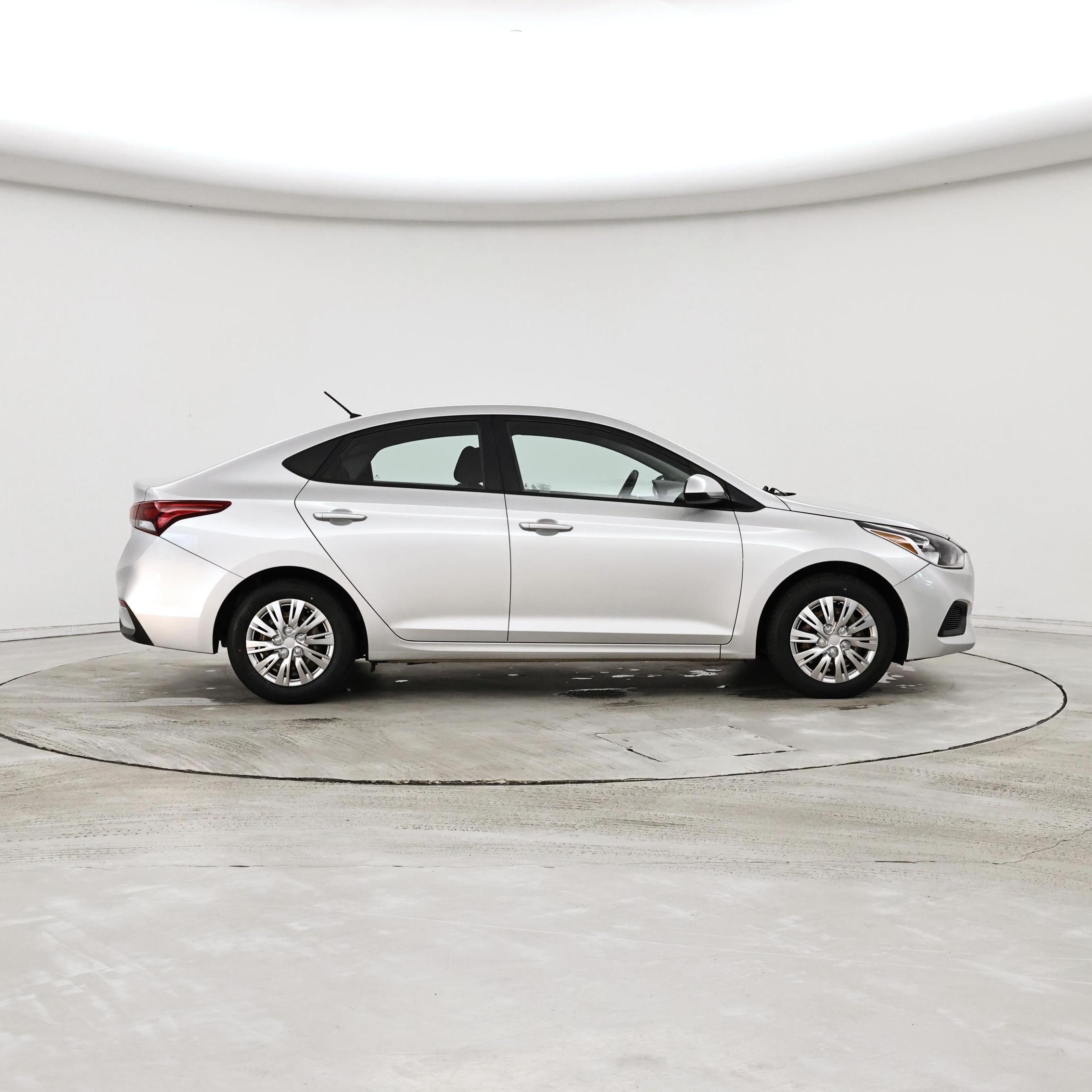 Thumbnail: 2019 Hyundai Accent - 7