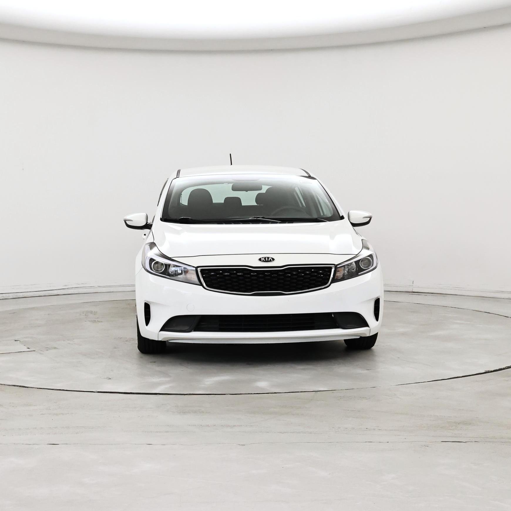 Thumbnail: 2017 Kia Forte - 5