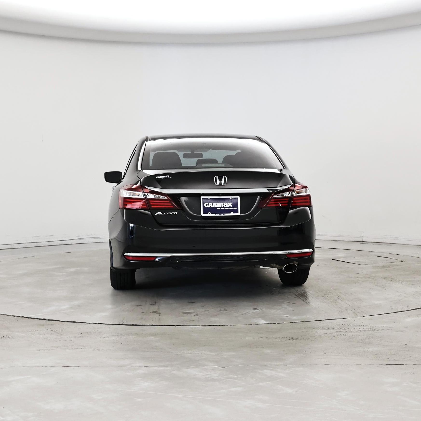 Thumbnail: 2017 Honda Accord - 6