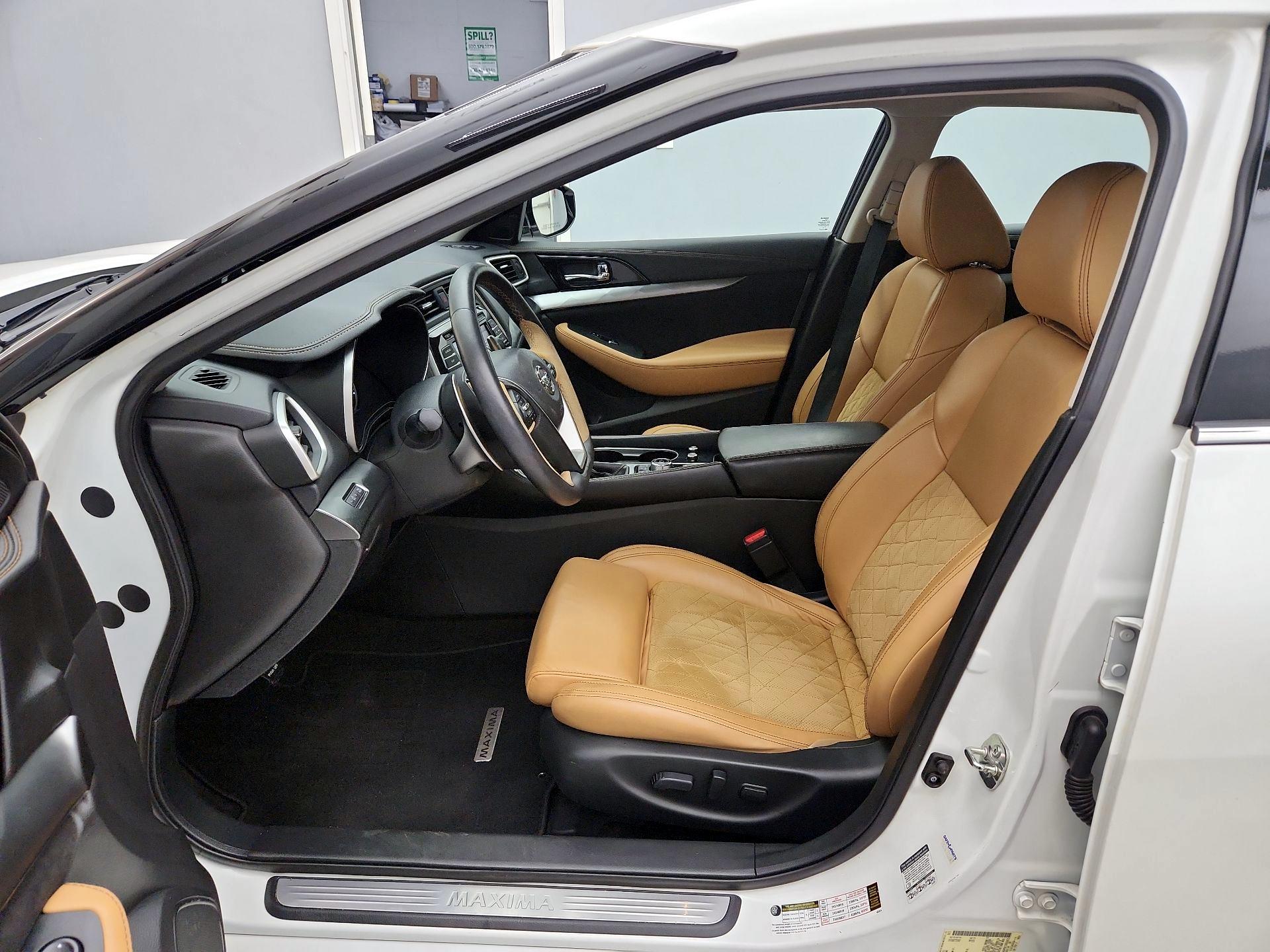 Thumbnail: 2016 Nissan Maxima - 11