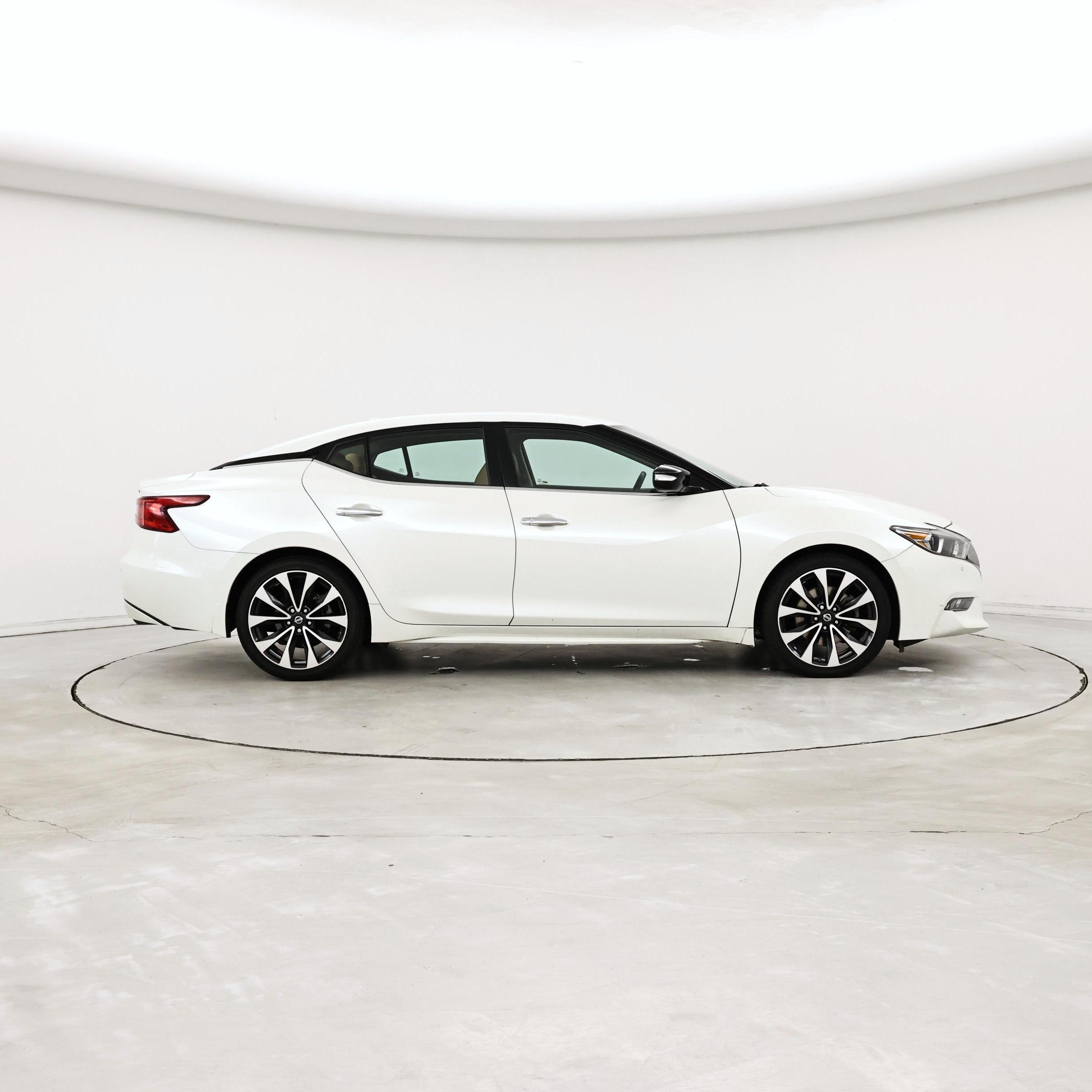 Thumbnail: 2016 Nissan Maxima - 7