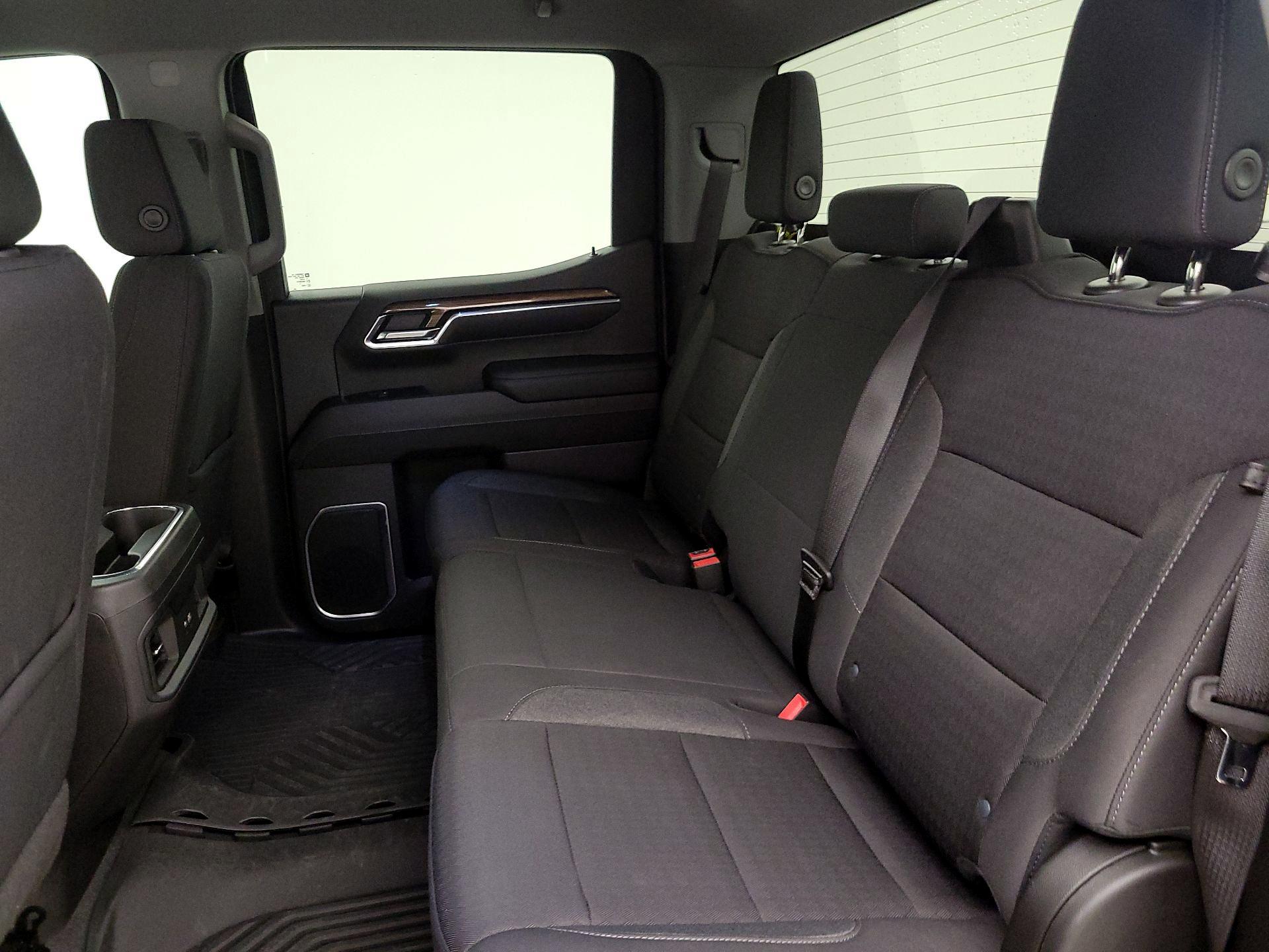 Thumbnail: 2023 Chevrolet Silverado 1500 - 19