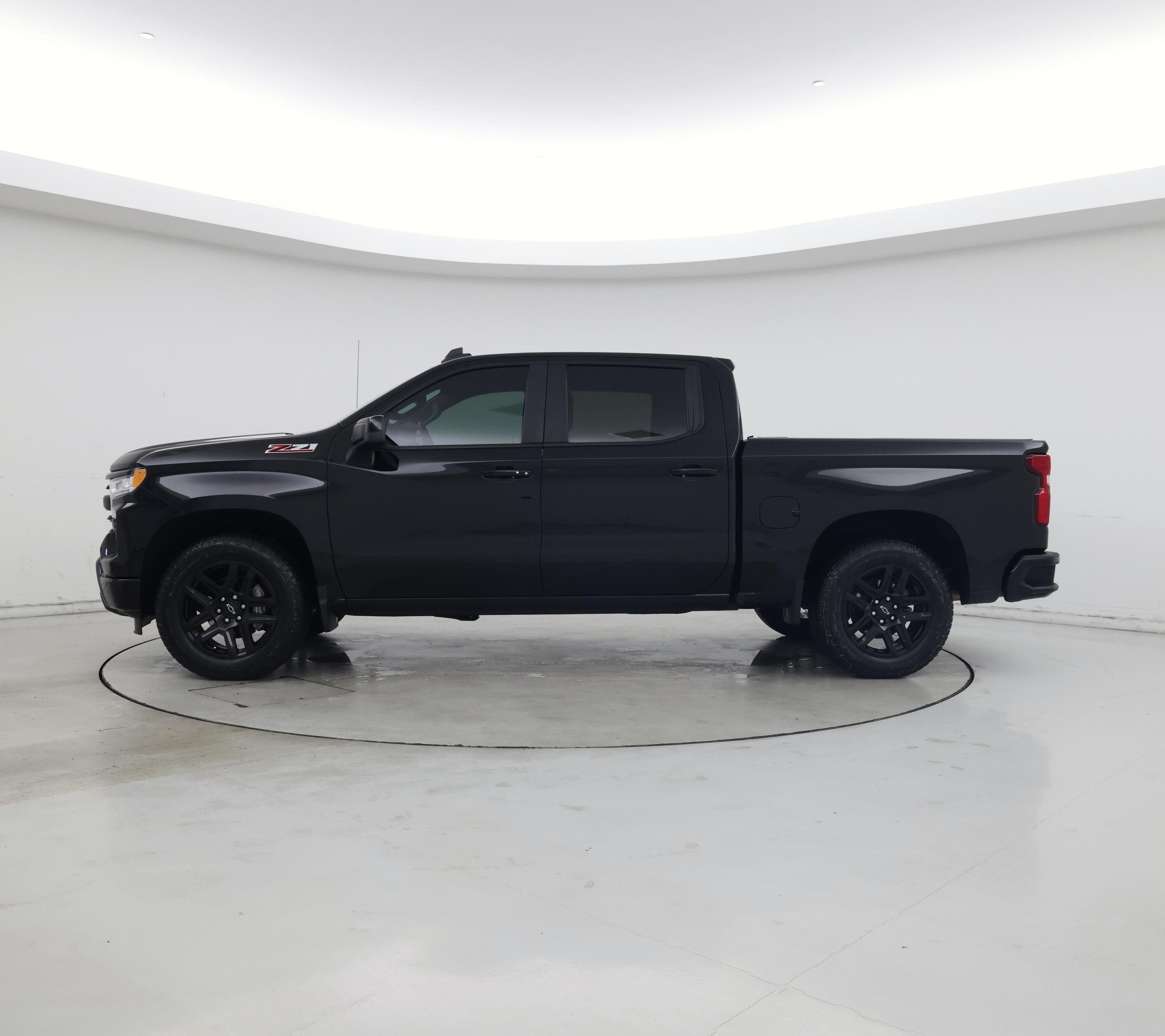 Thumbnail: 2023 Chevrolet Silverado 1500 - 3