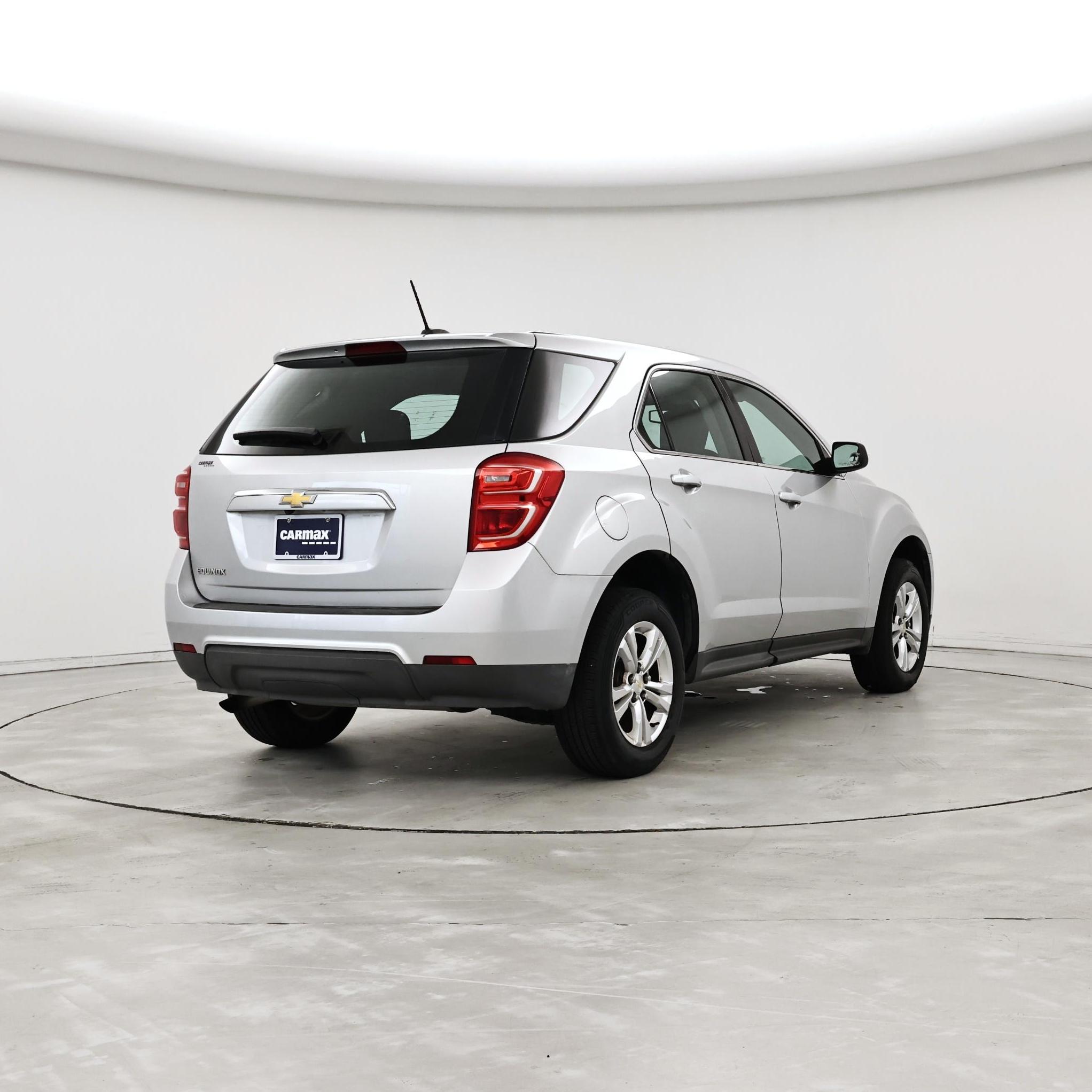 Thumbnail: 2017 Chevrolet Equinox - 8