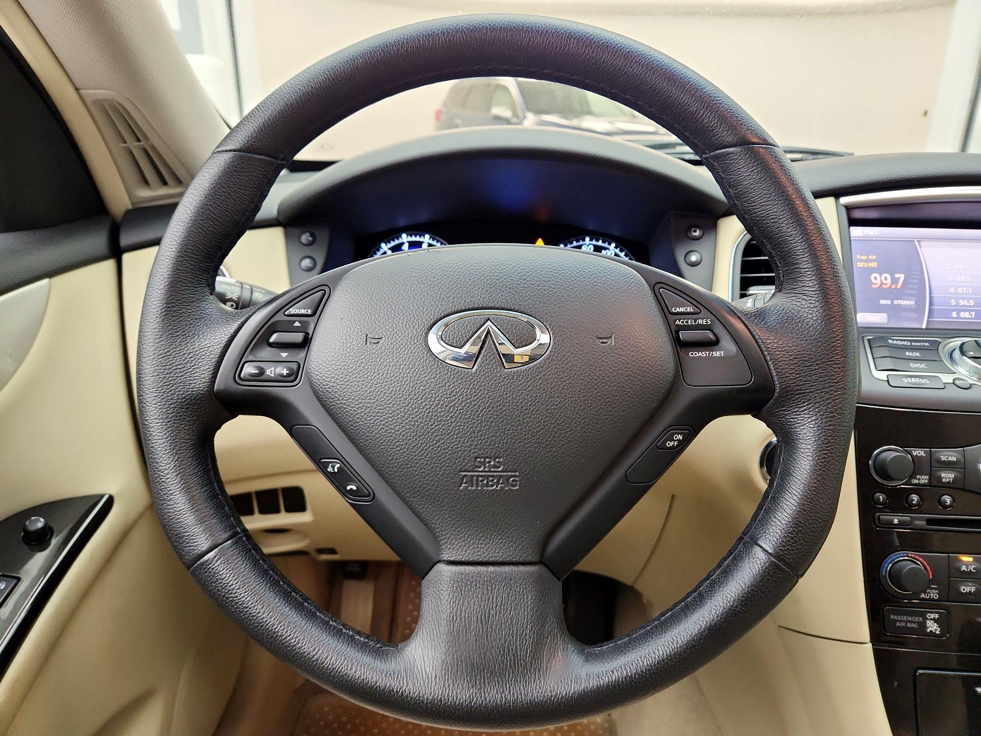 Thumbnail: 2017 INFINITI QX50 - 10