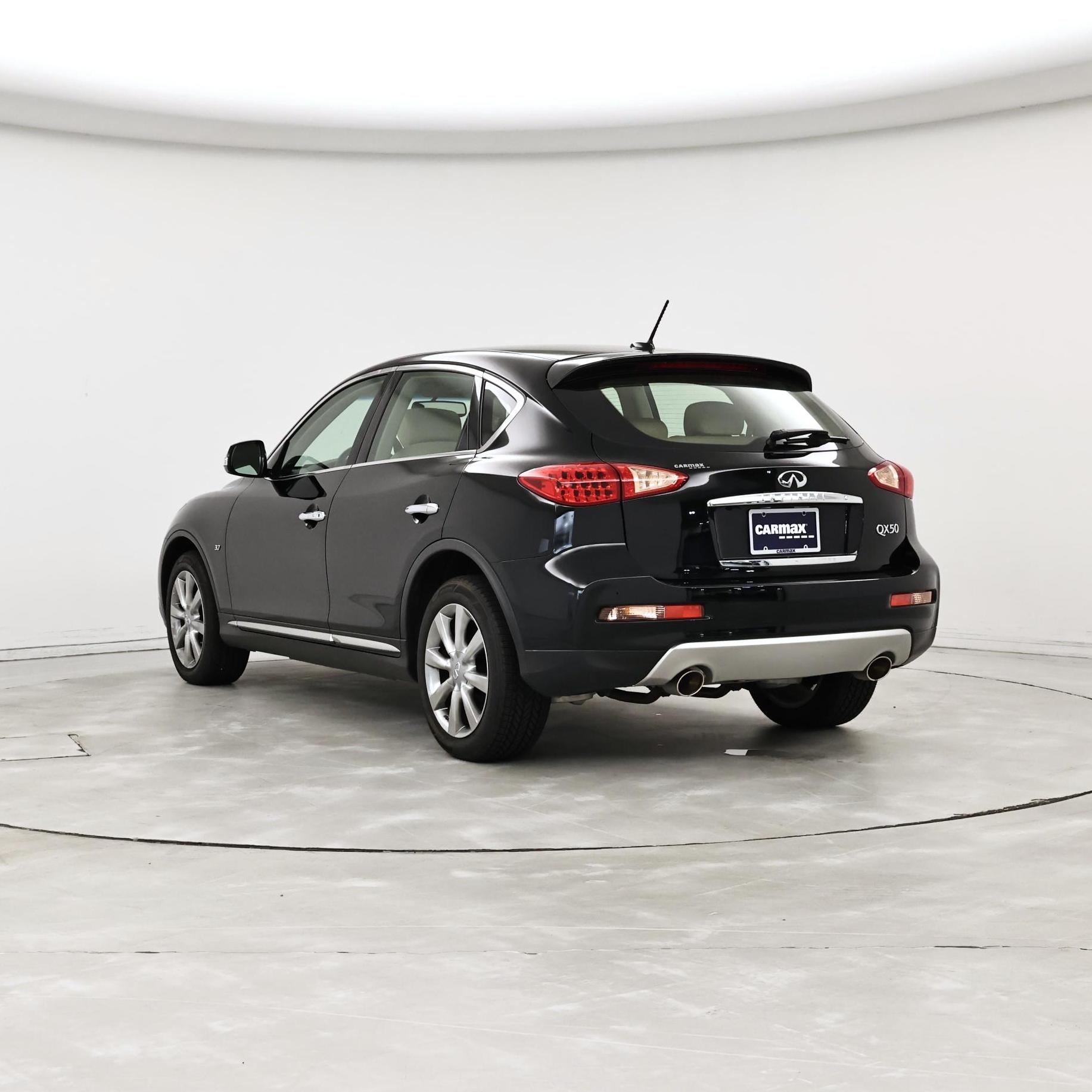 Thumbnail: 2017 INFINITI QX50 - 2