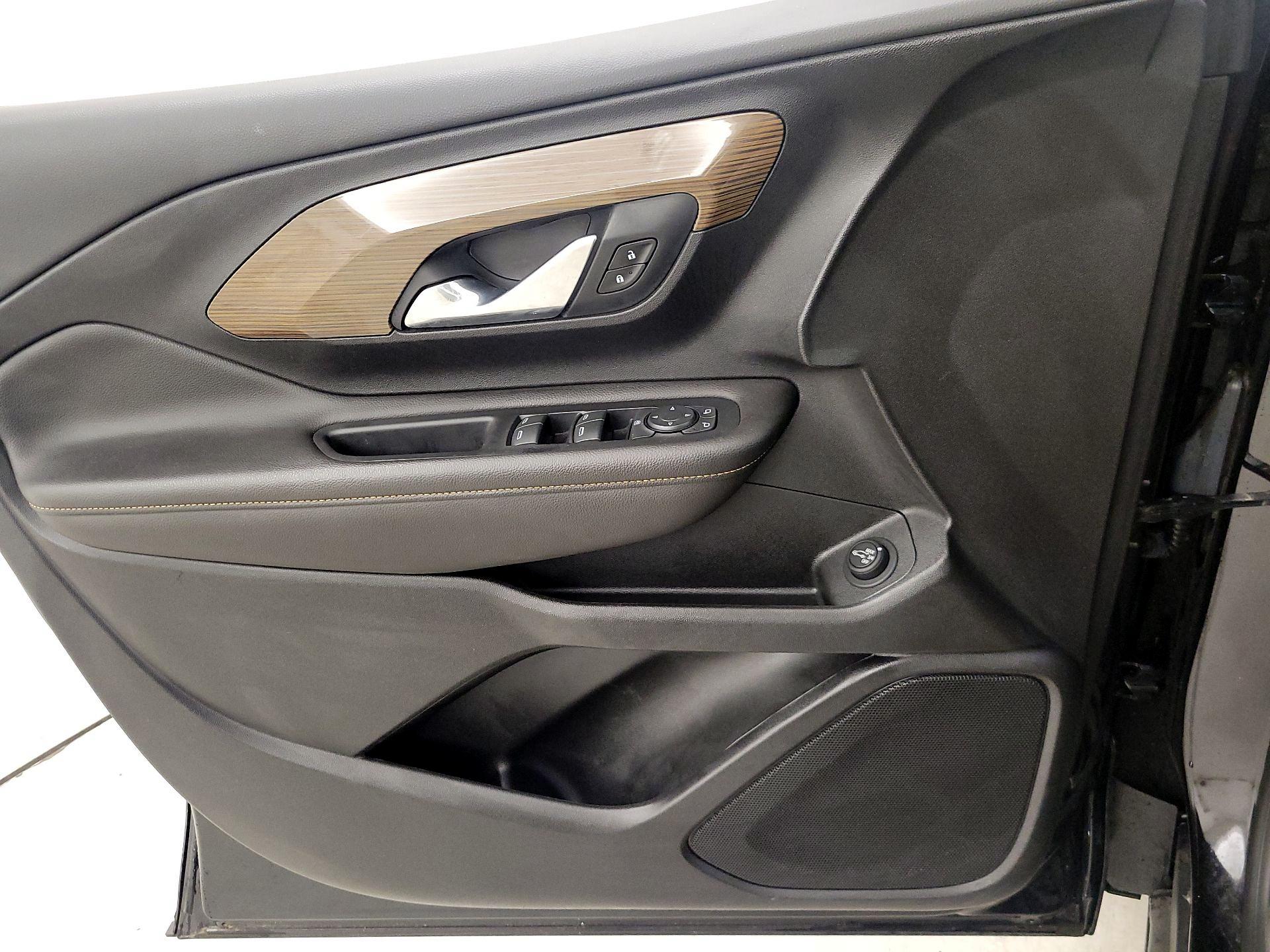 Thumbnail: 2020 GMC Terrain - 12