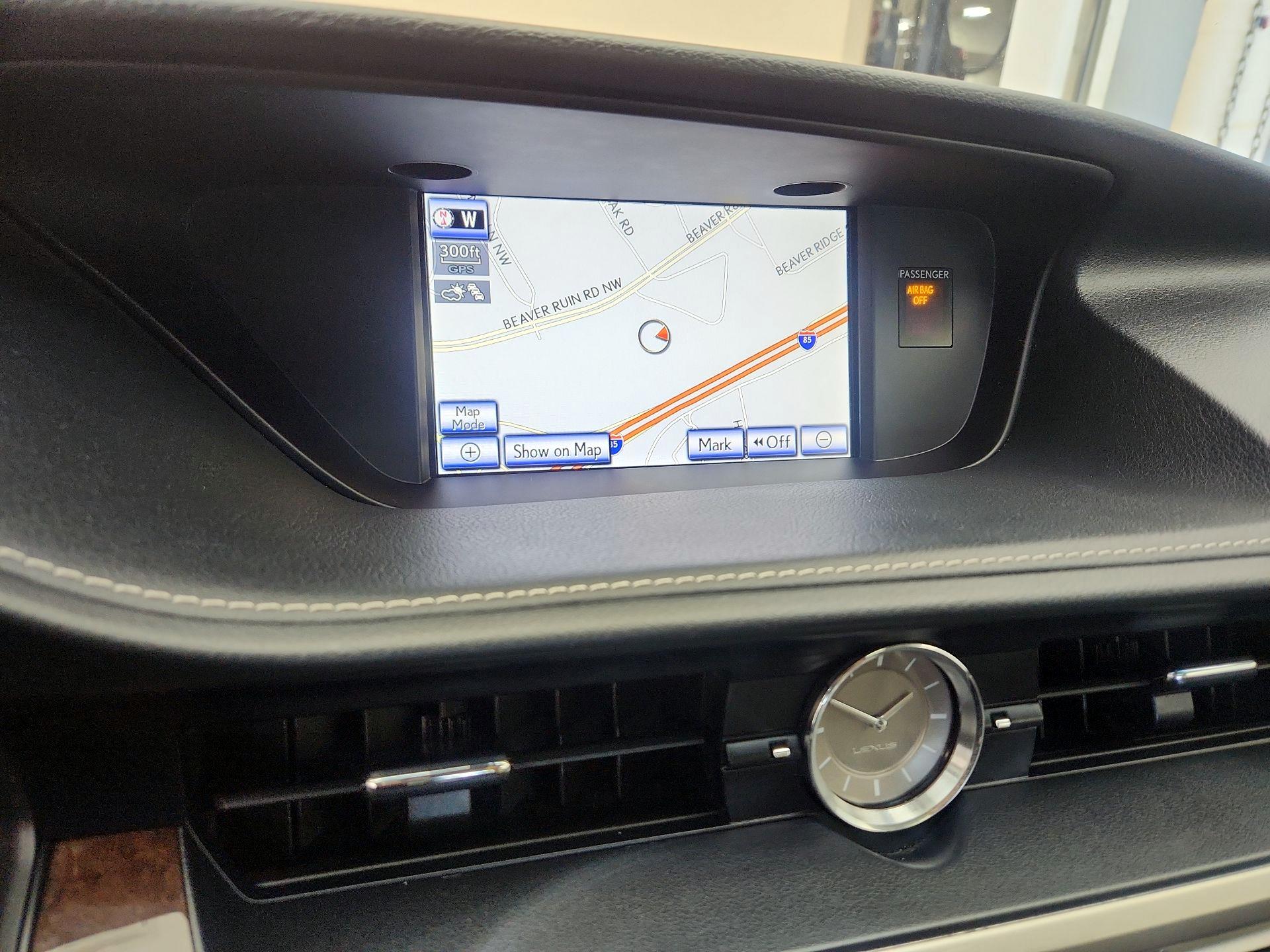 Thumbnail: 2014 Lexus ES - 14
