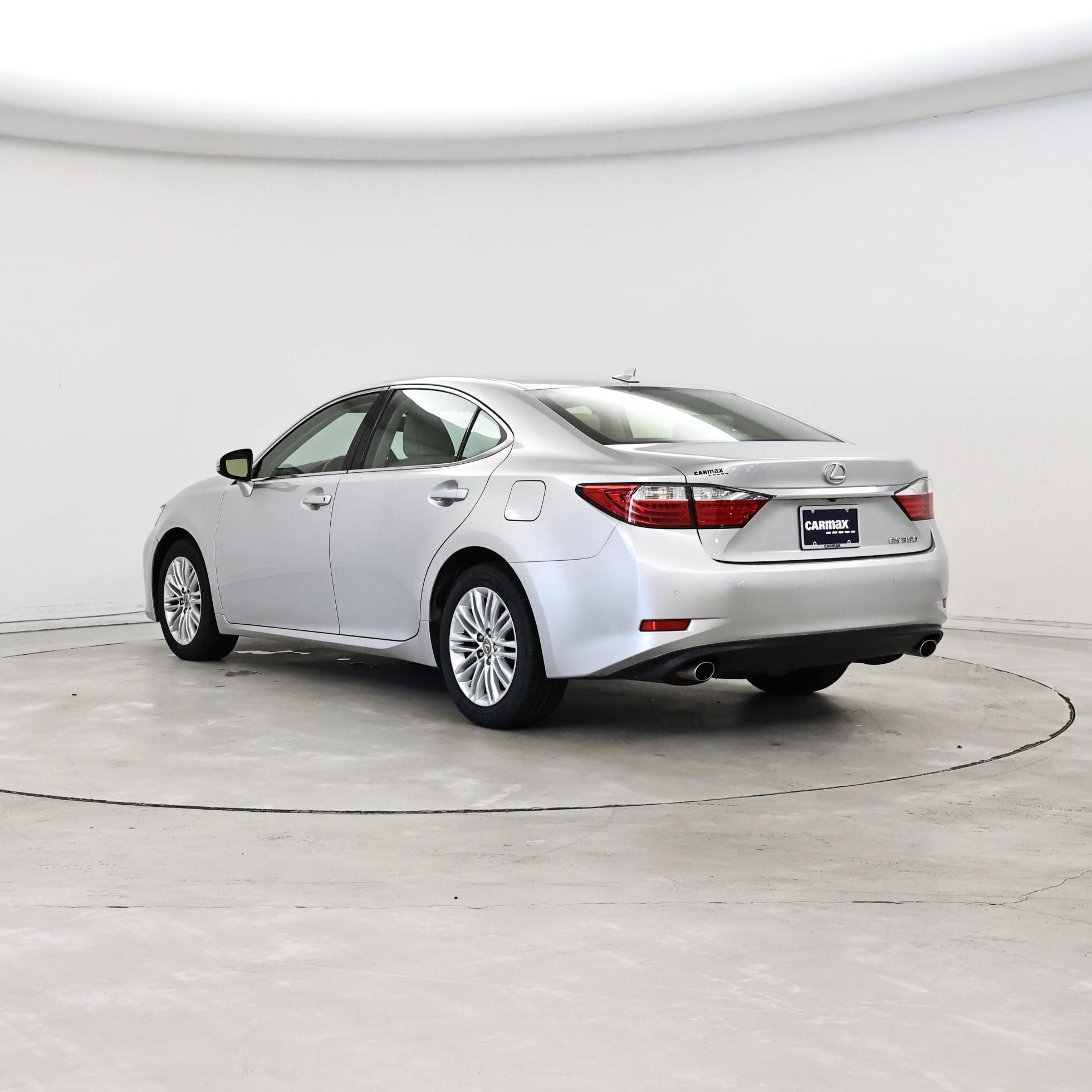 Thumbnail: 2014 Lexus ES - 2
