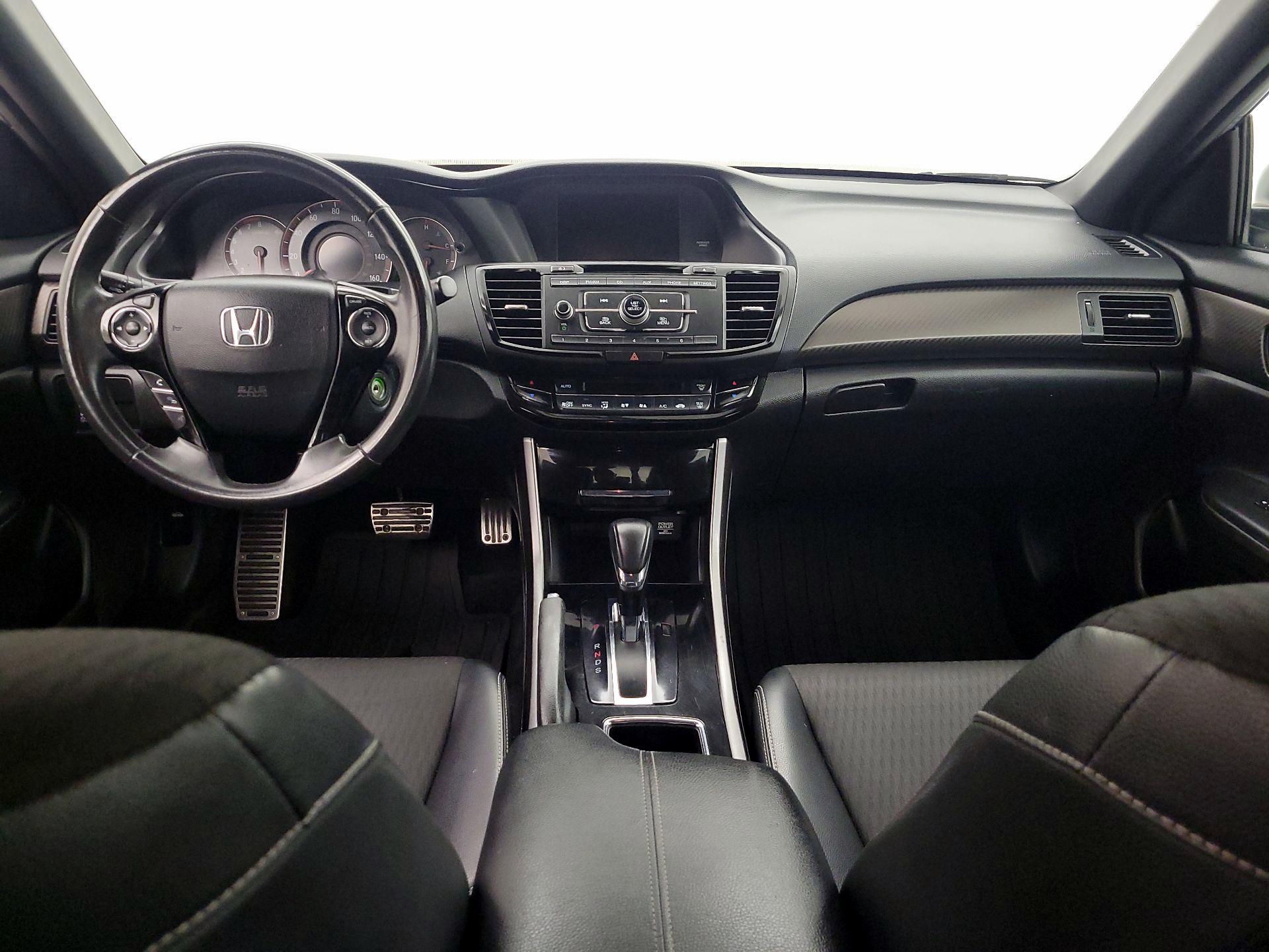 Thumbnail: 2017 Honda Accord - 9