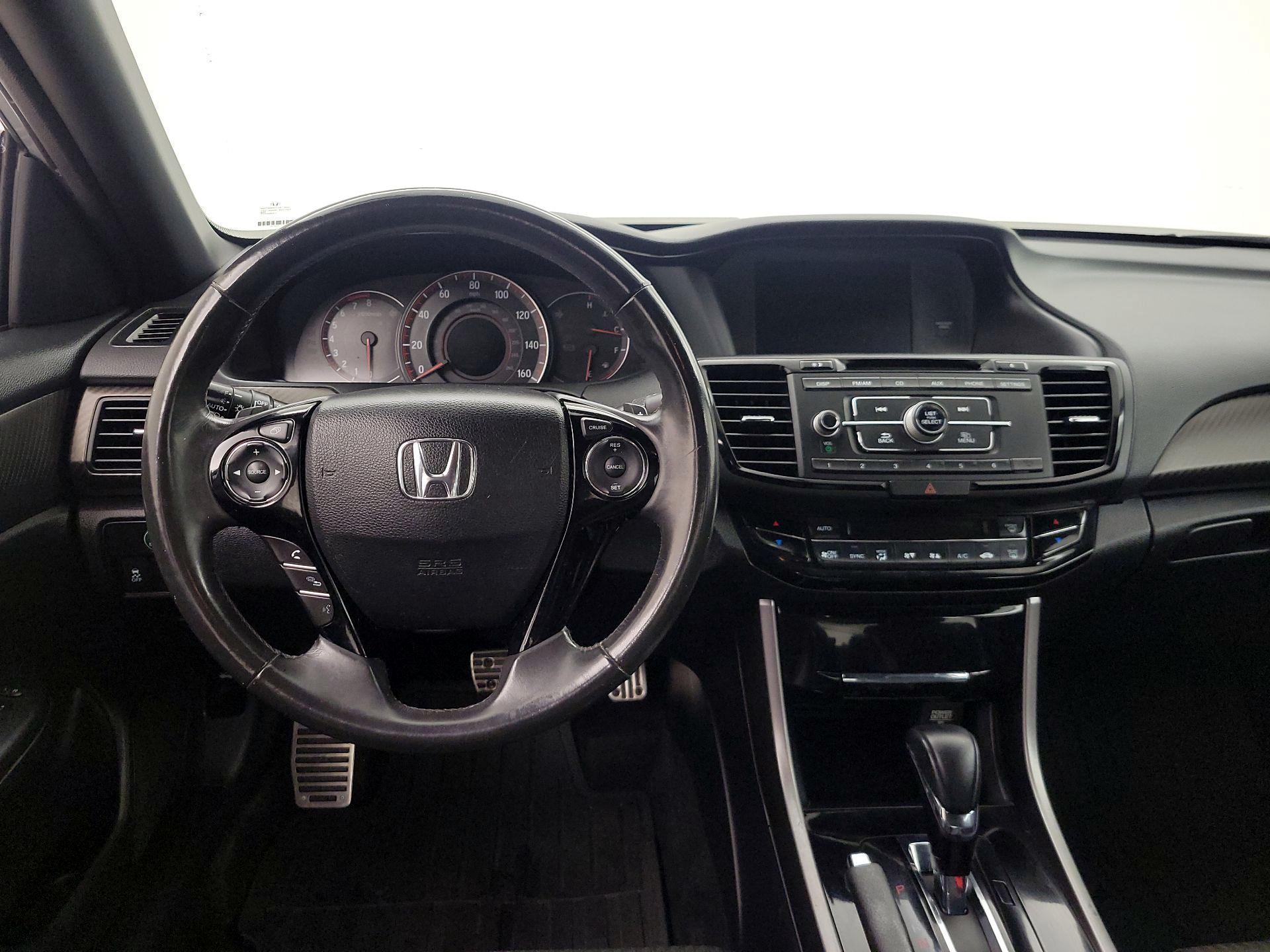 Thumbnail: 2017 Honda Accord - 10