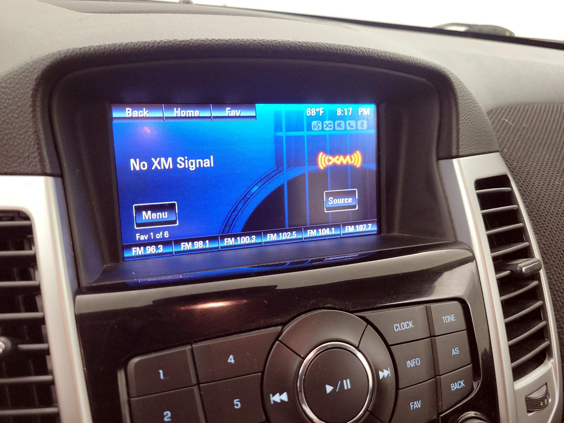 Thumbnail: 2015 Chevrolet Cruze - 15