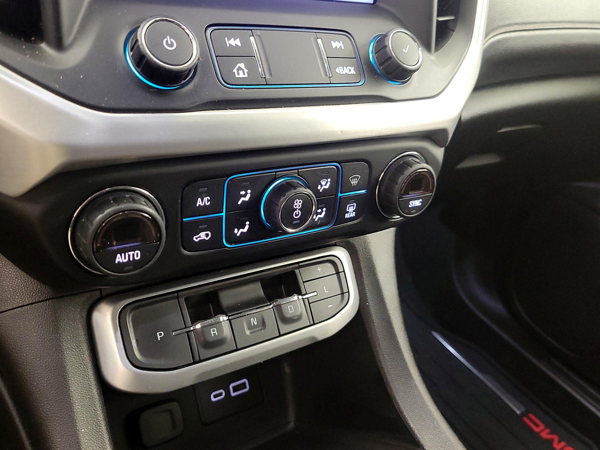 Thumbnail: 2020 GMC Acadia - 16