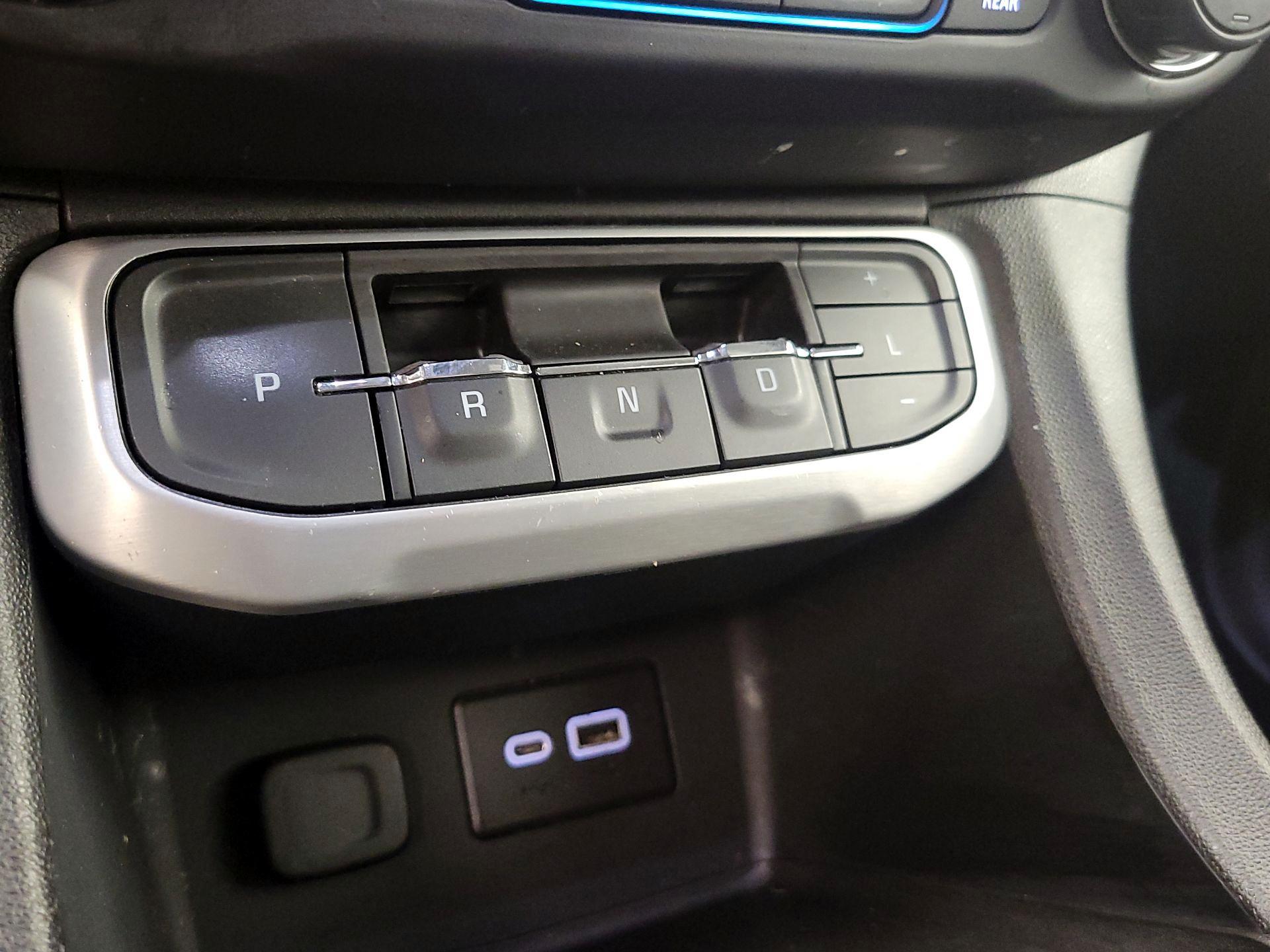 Thumbnail: 2020 GMC Acadia - 17