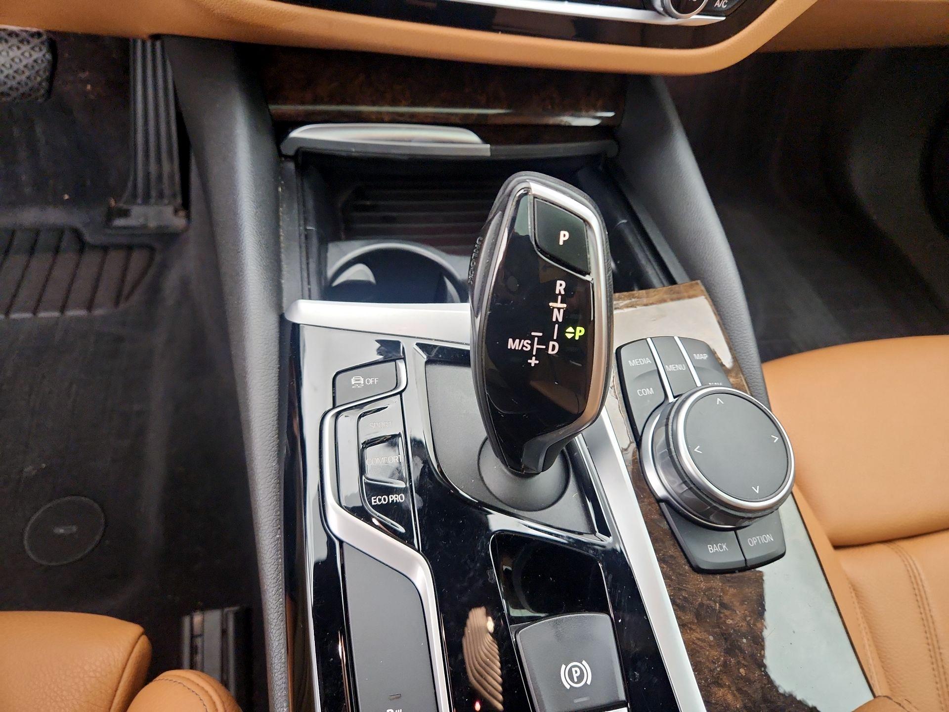 Thumbnail: 2019 BMW 5 Series - 18
