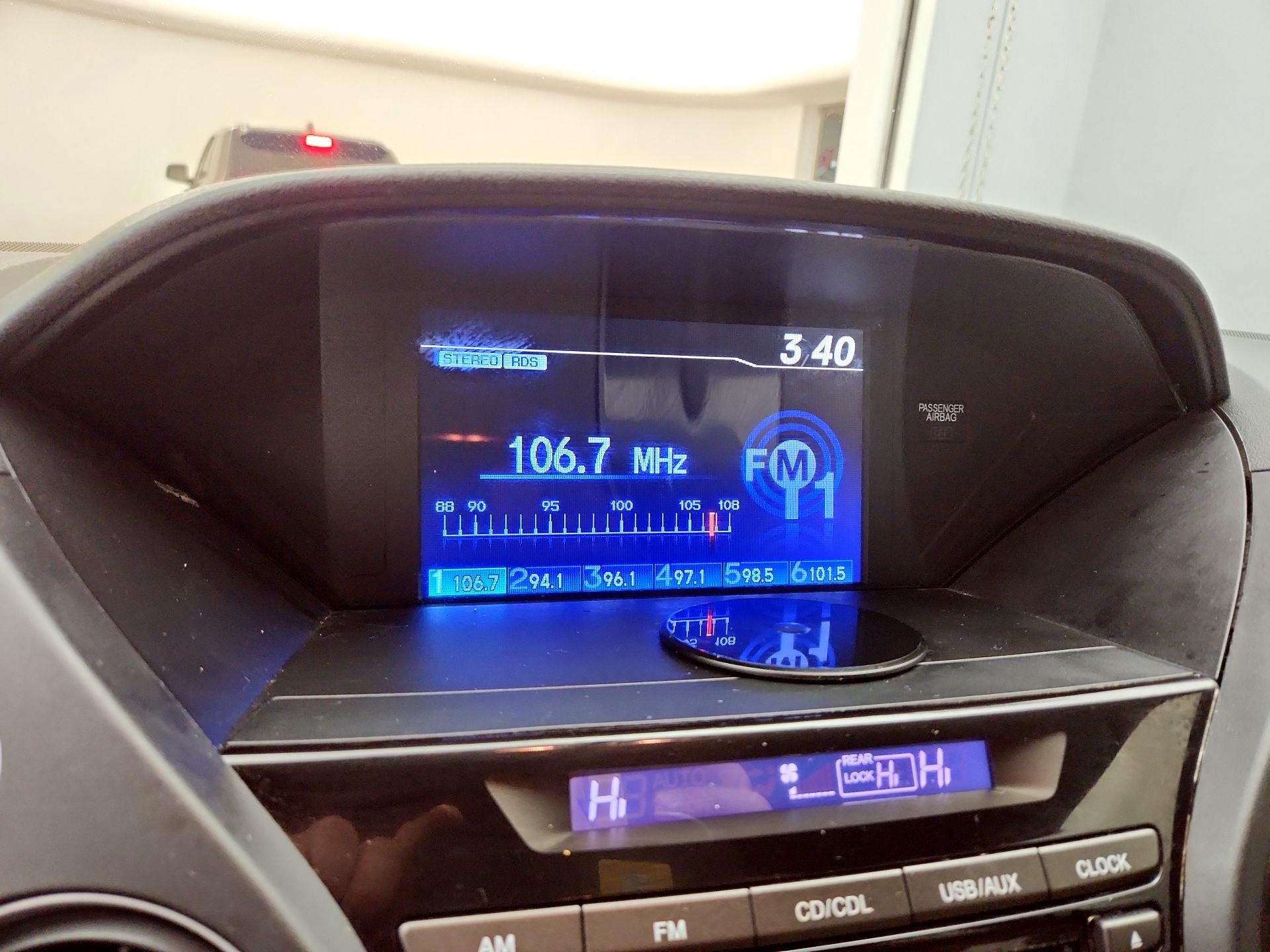 Thumbnail: 2015 Honda Pilot - 15