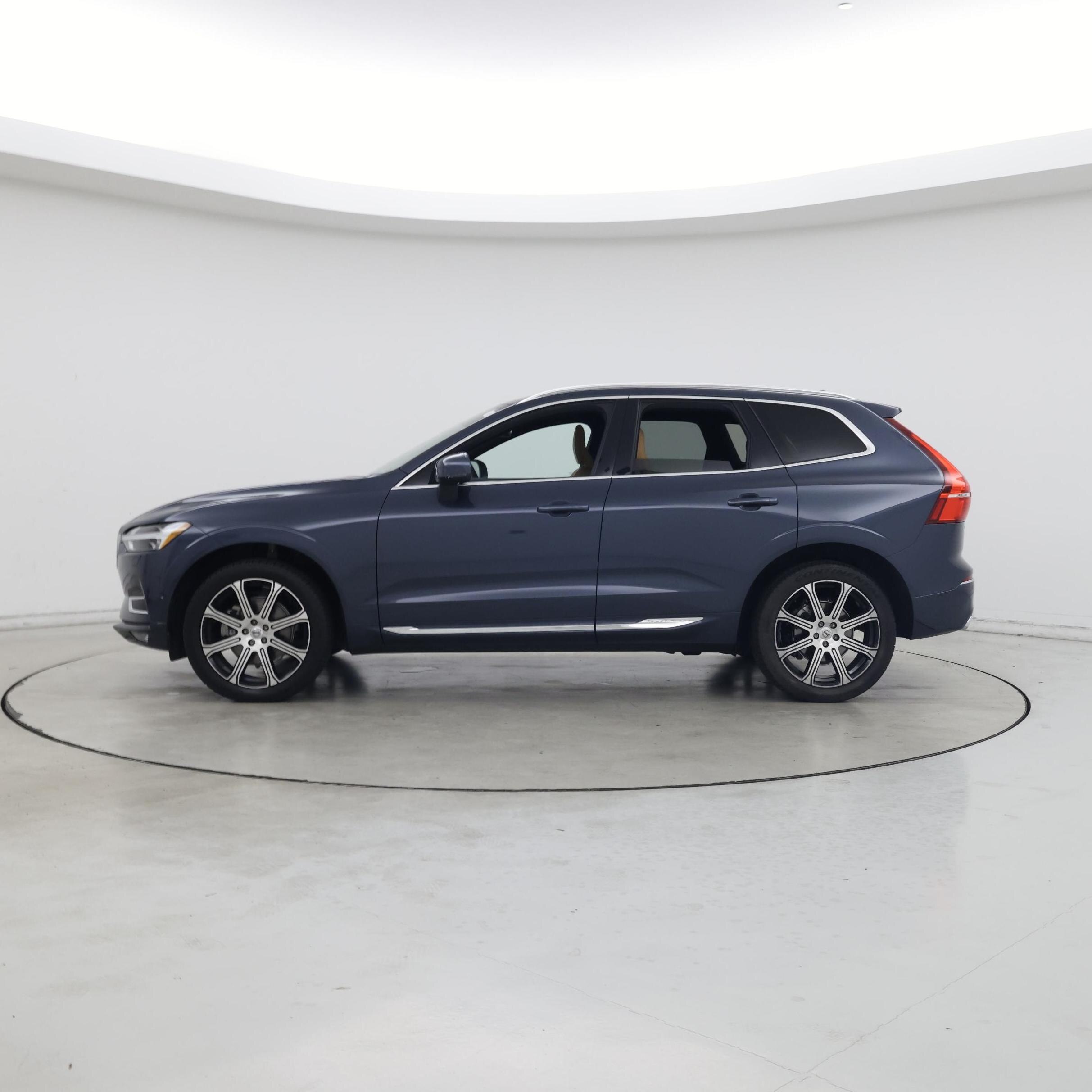 Thumbnail: 2020 Volvo XC60 - 3