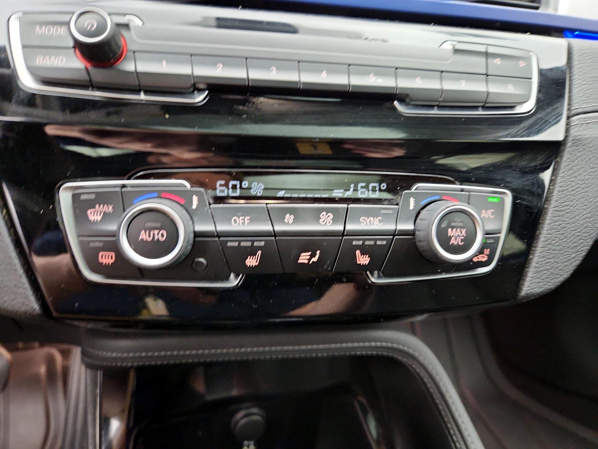 Thumbnail: 2021 BMW X1 - 17