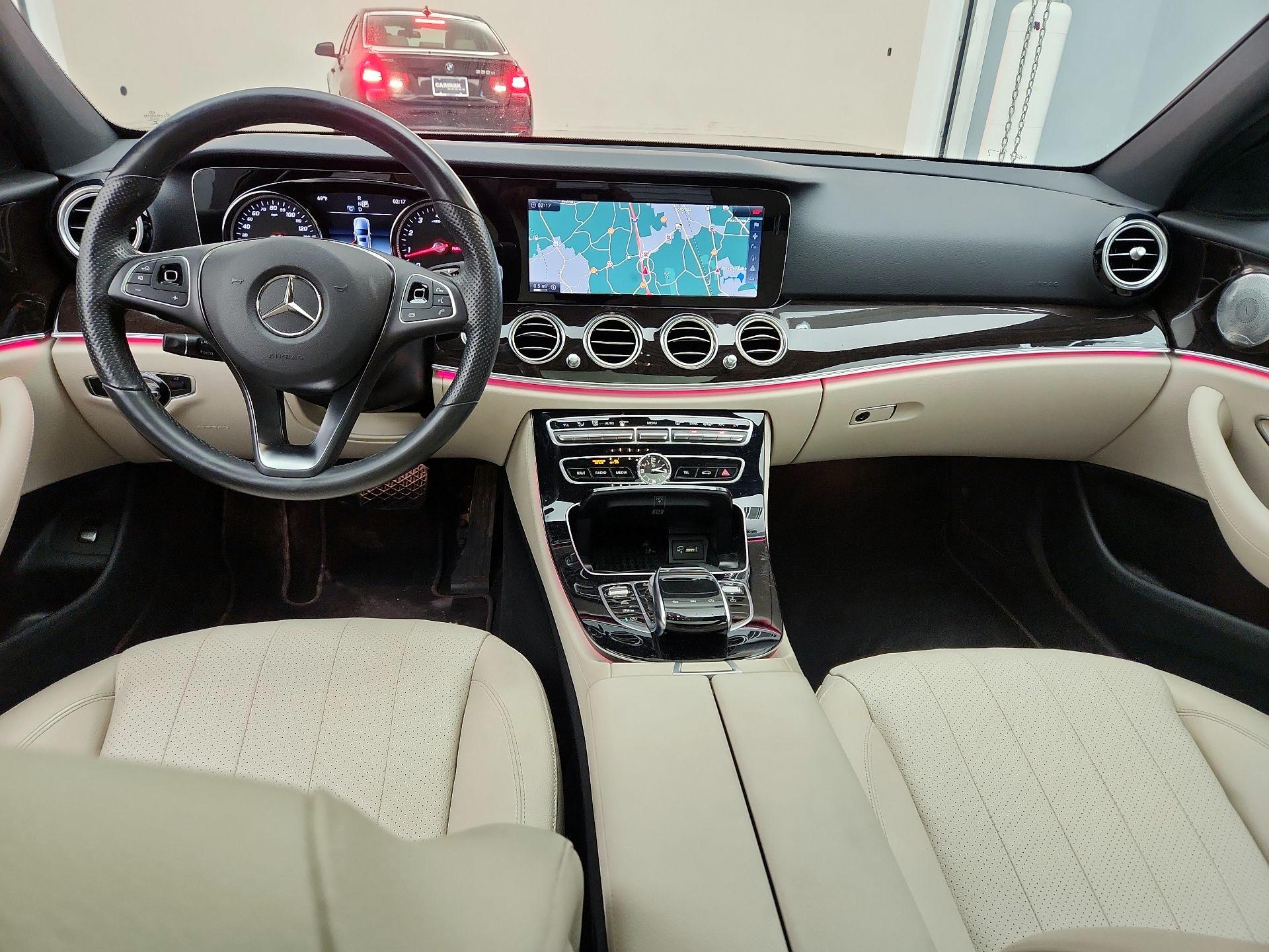 Thumbnail: 2017 Mercedes-Benz E-Class - 9