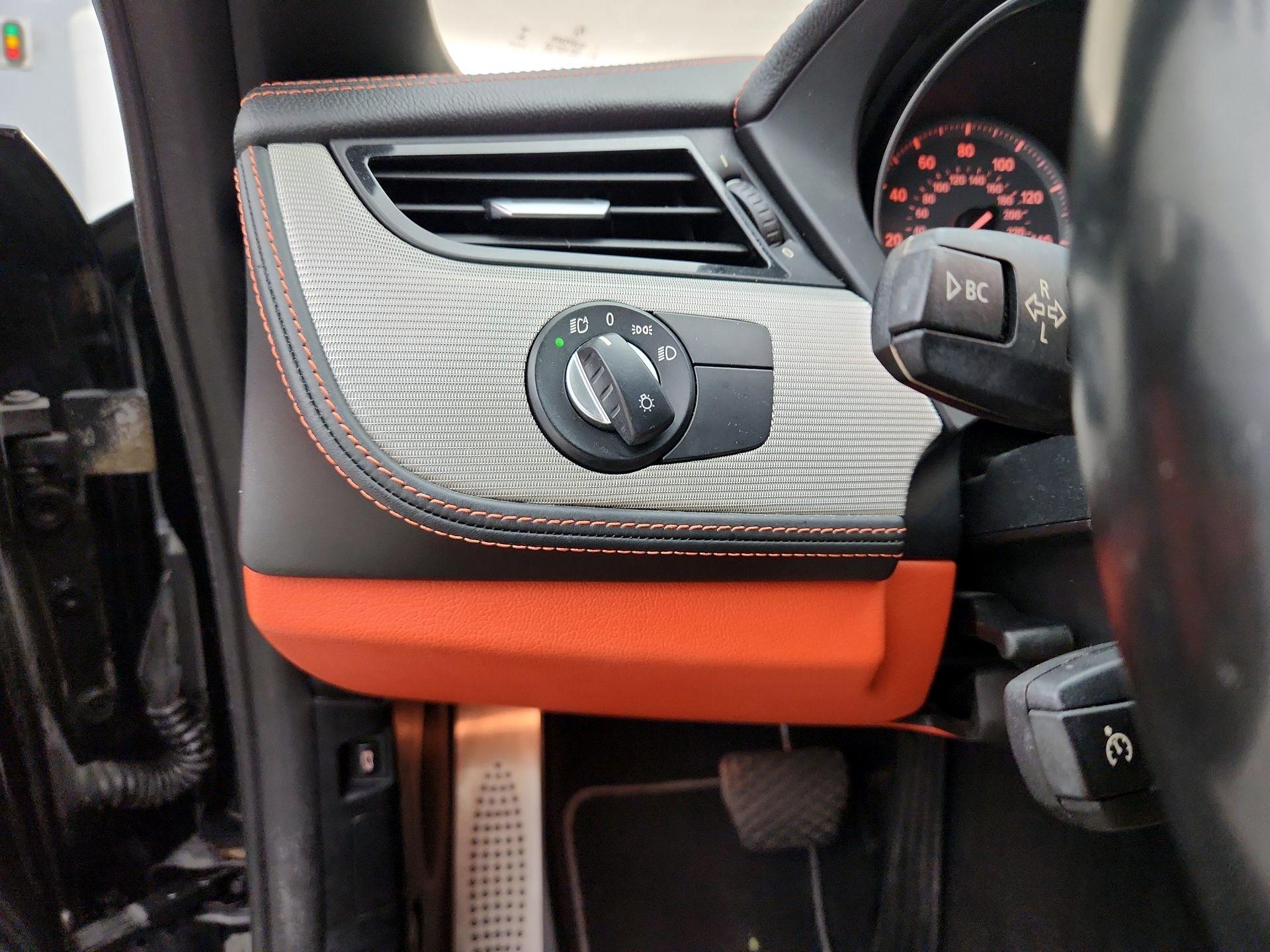 Thumbnail: 2016 BMW Z4 - 13