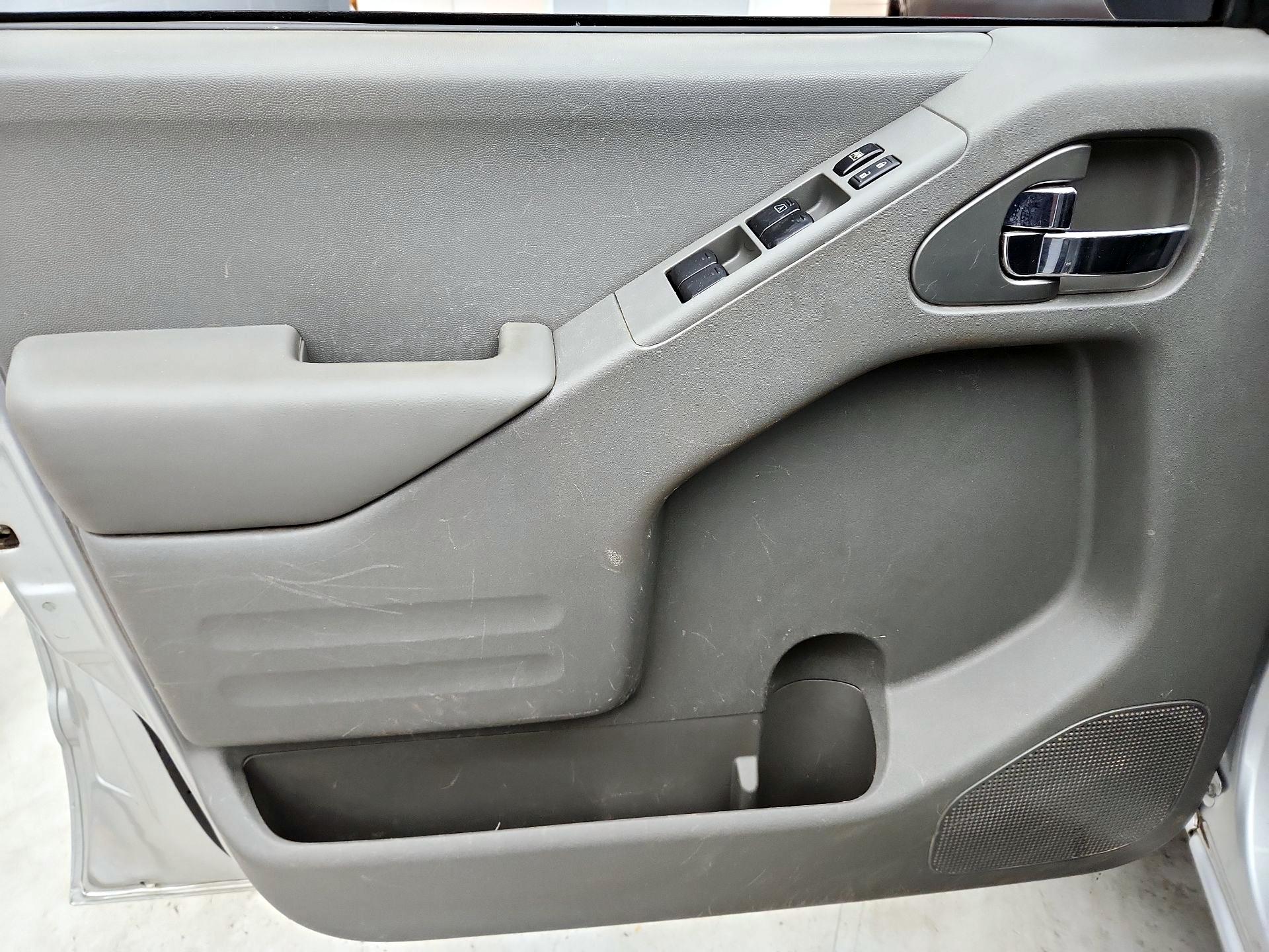 Thumbnail: 2019 Nissan Frontier - 12