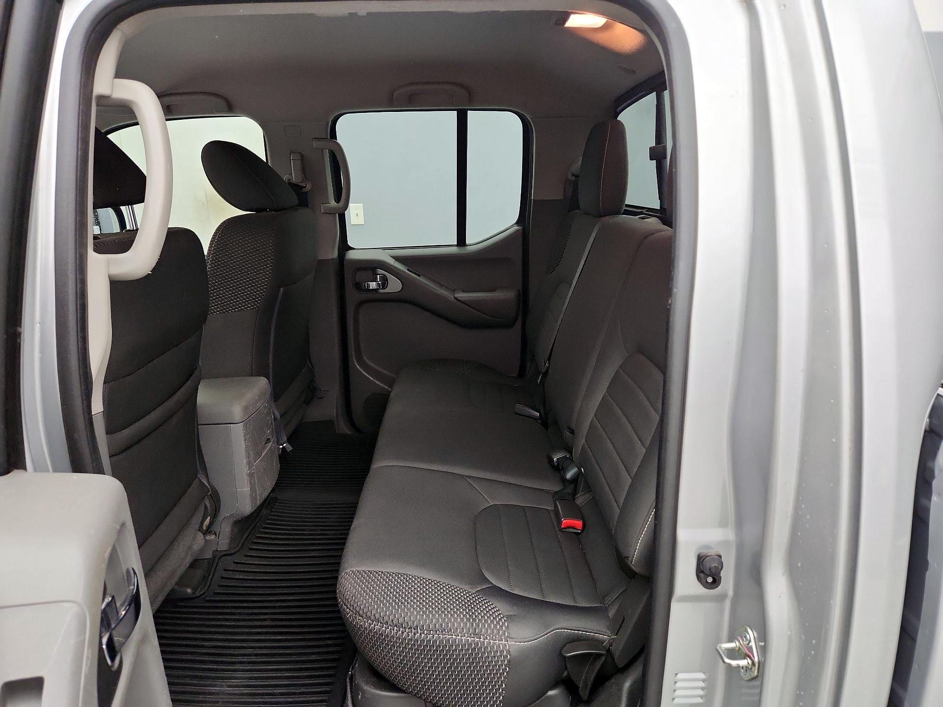 Thumbnail: 2019 Nissan Frontier - 19